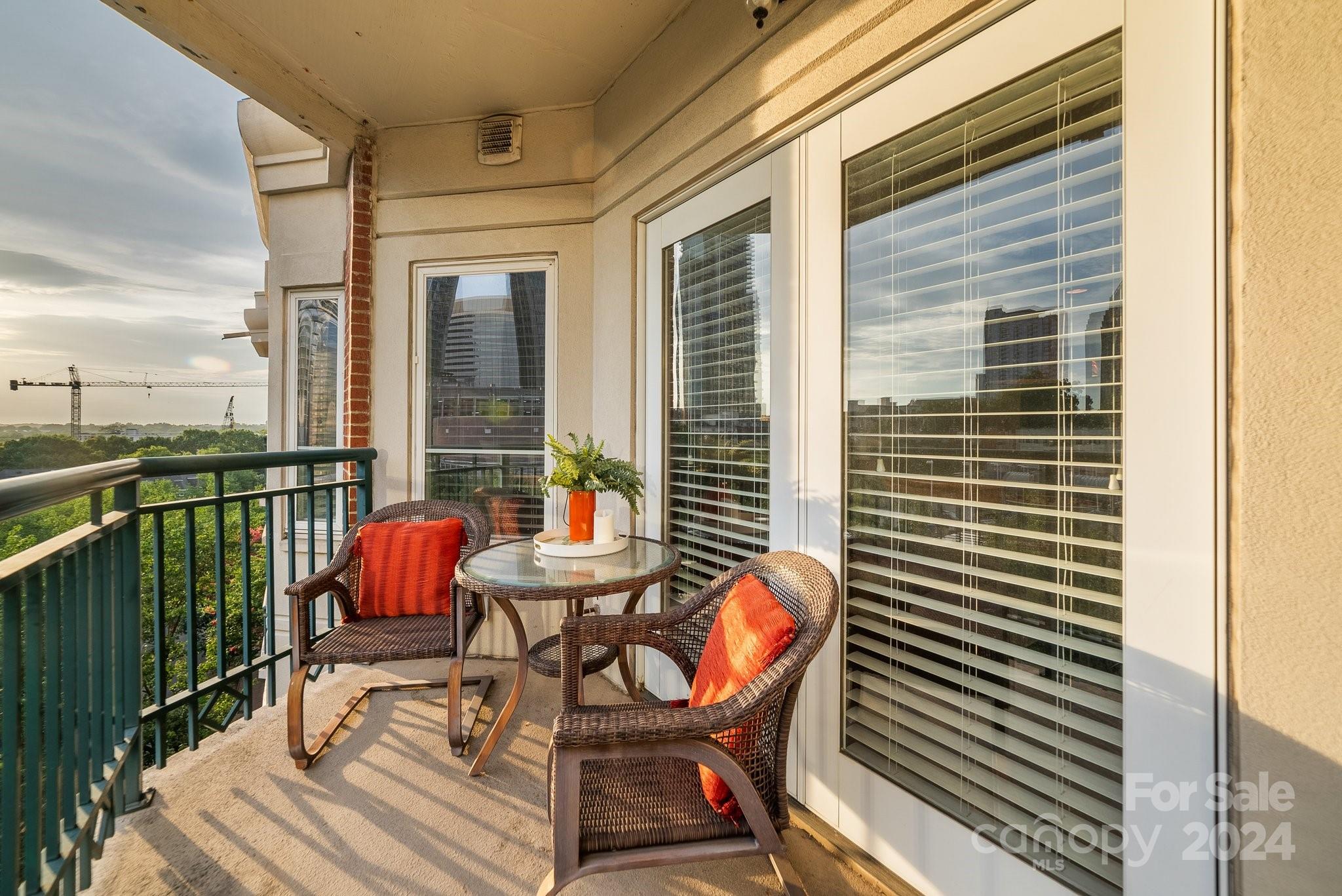 401 N Church Street Unit: 503