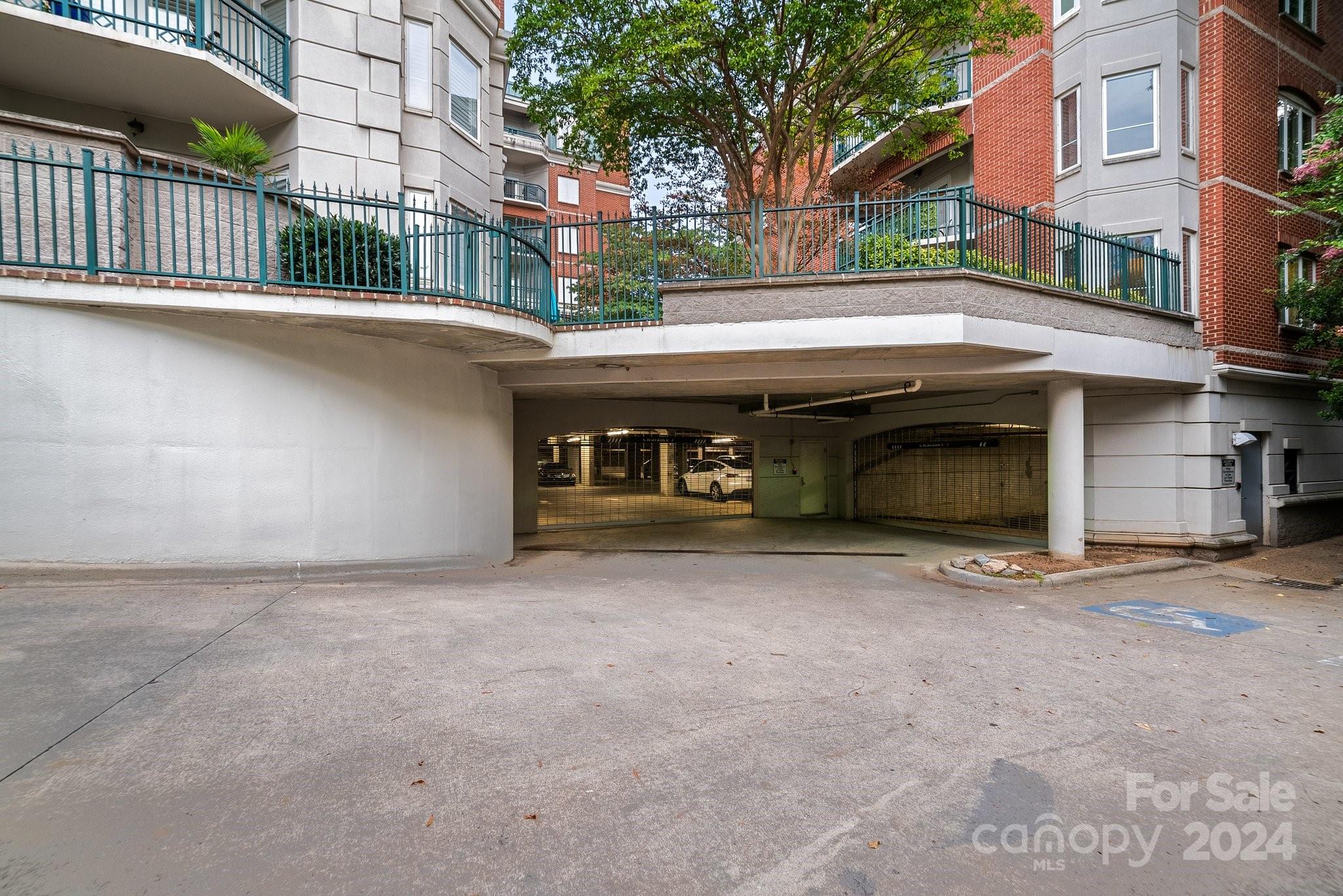 401 N Church Street Unit: 503