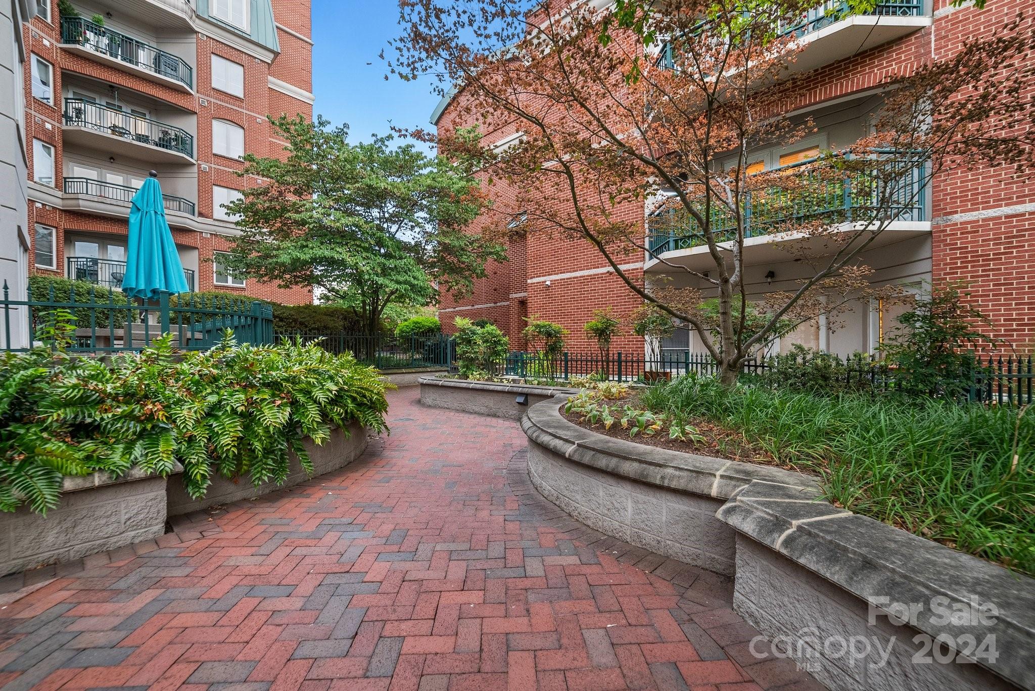 401 N Church Street Unit: 503