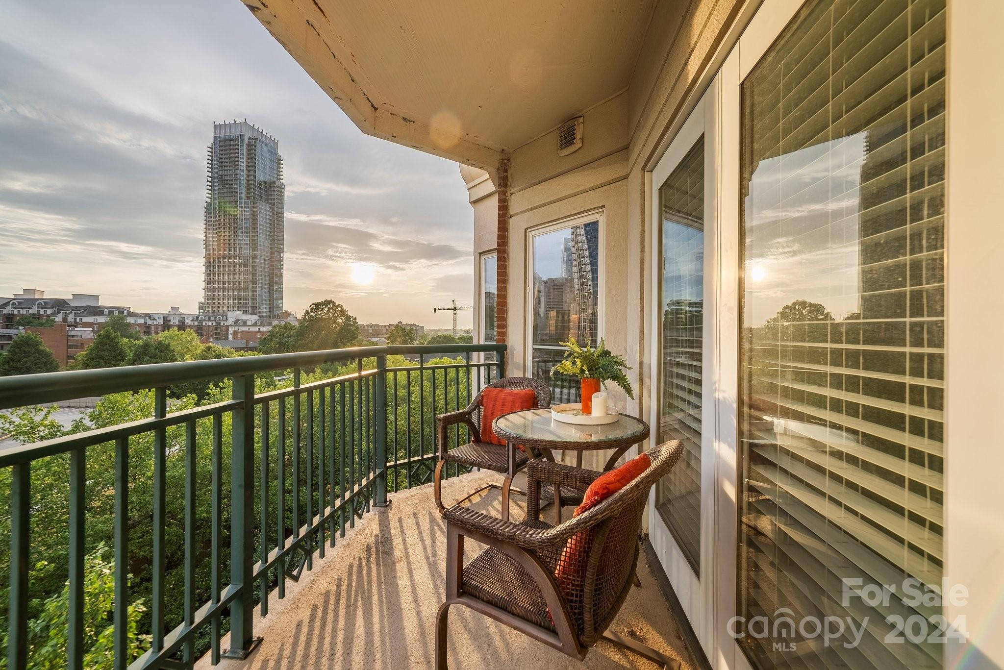 401 N Church Street Unit: 503