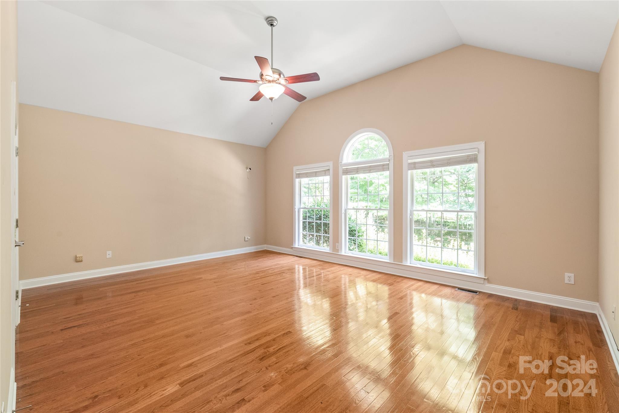 1149 Waynewood Drive