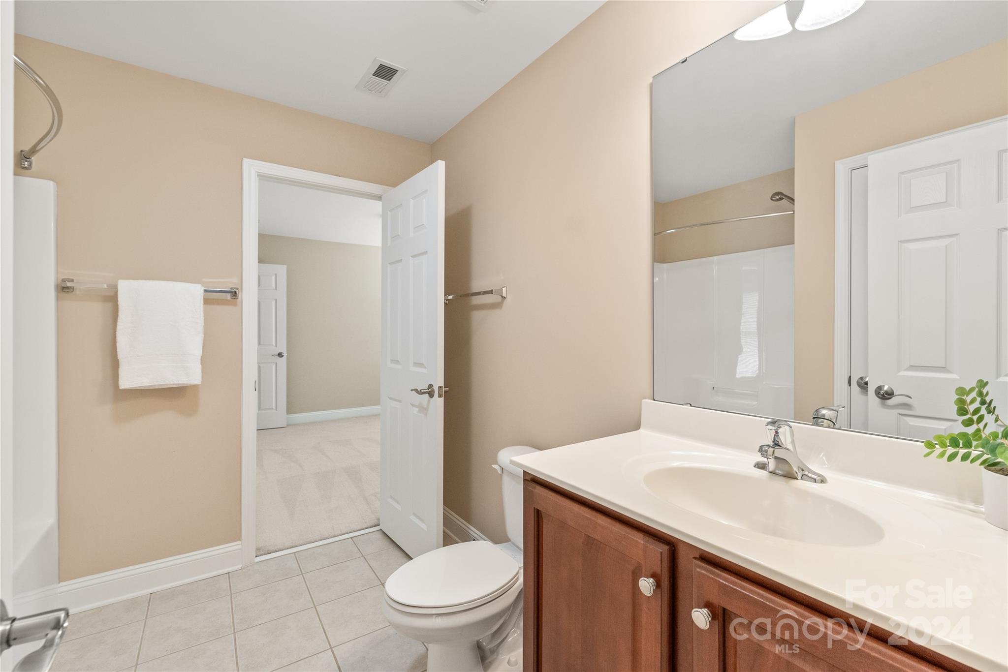 1149 Waynewood Drive