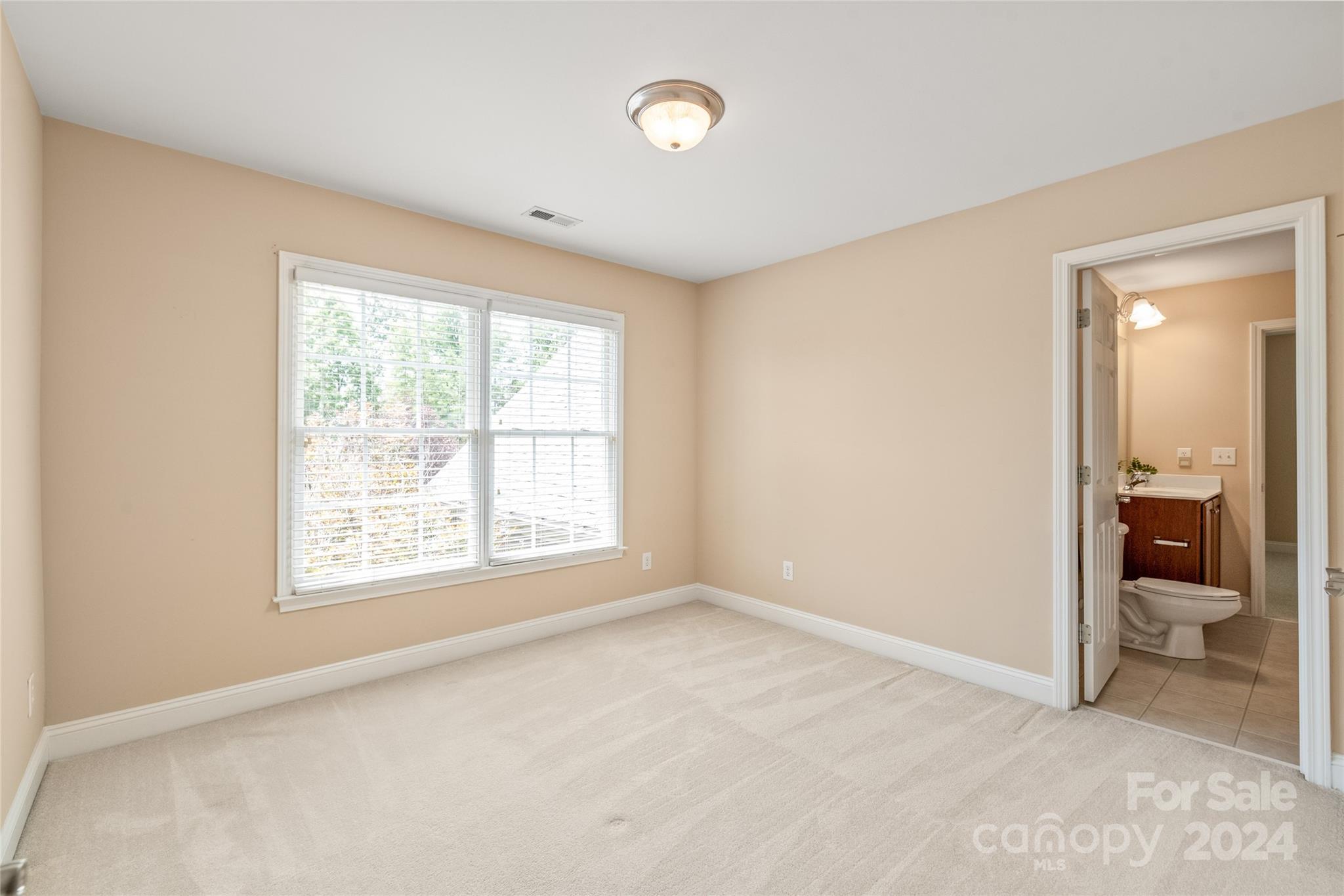 1149 Waynewood Drive