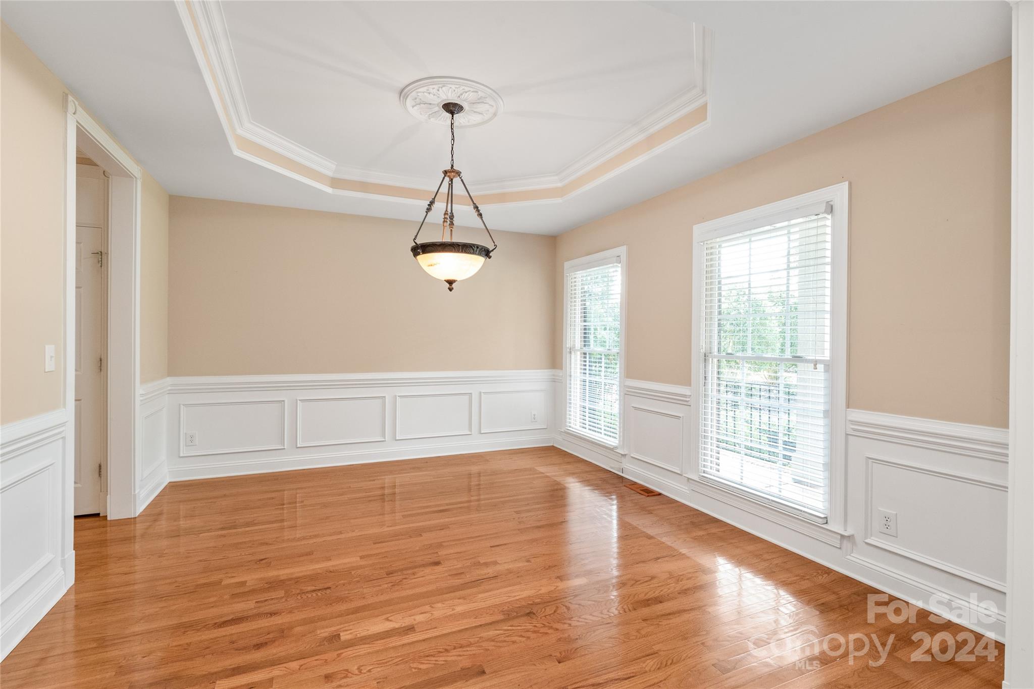 1149 Waynewood Drive