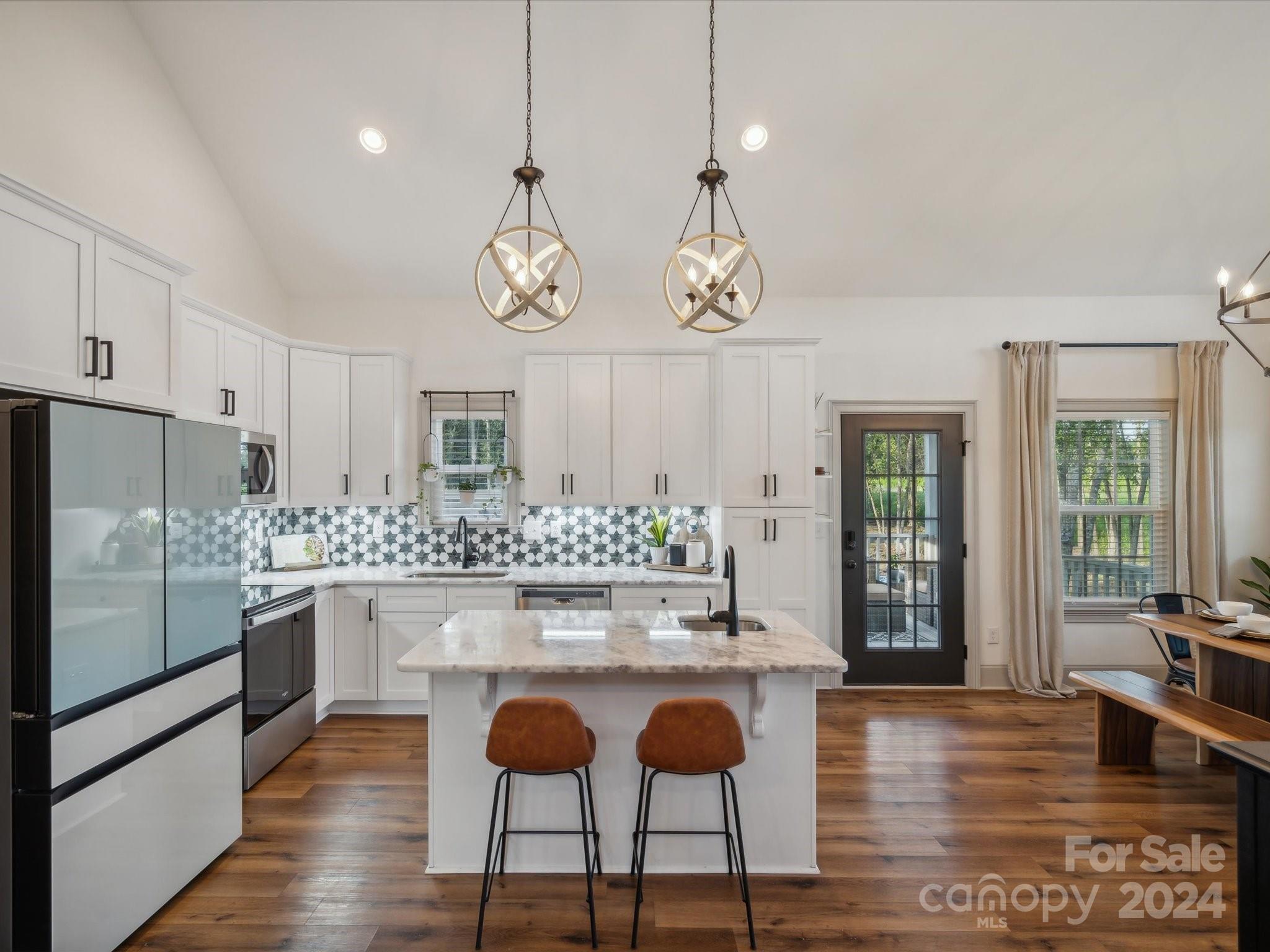 246 E Rambo Road
