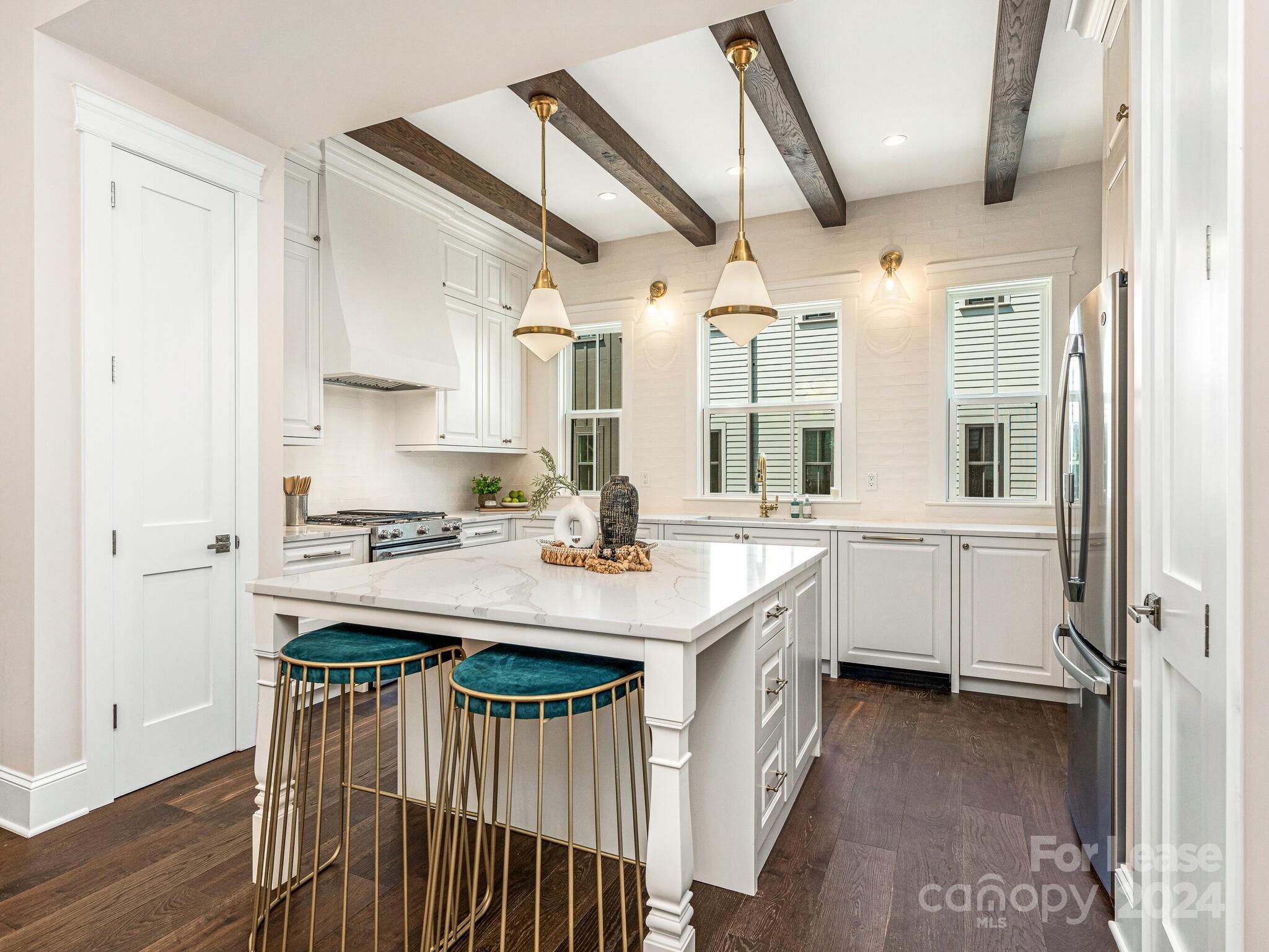 4135 Selwyn Walk Court