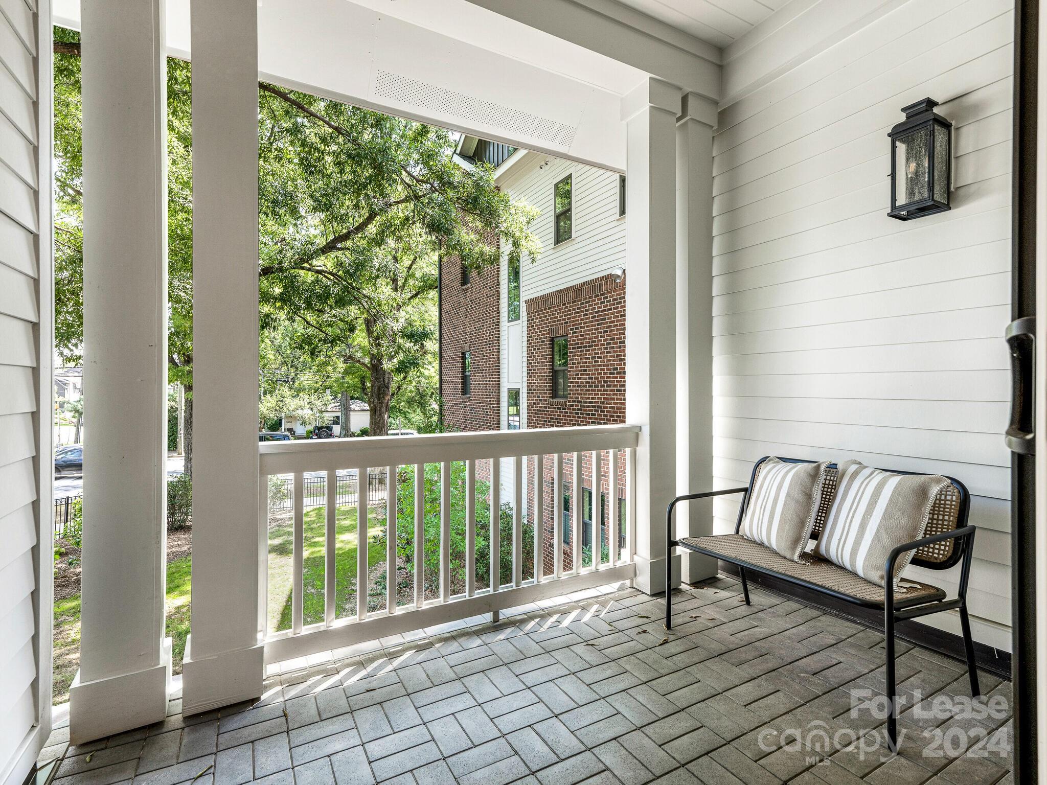 4135 Selwyn Walk Court