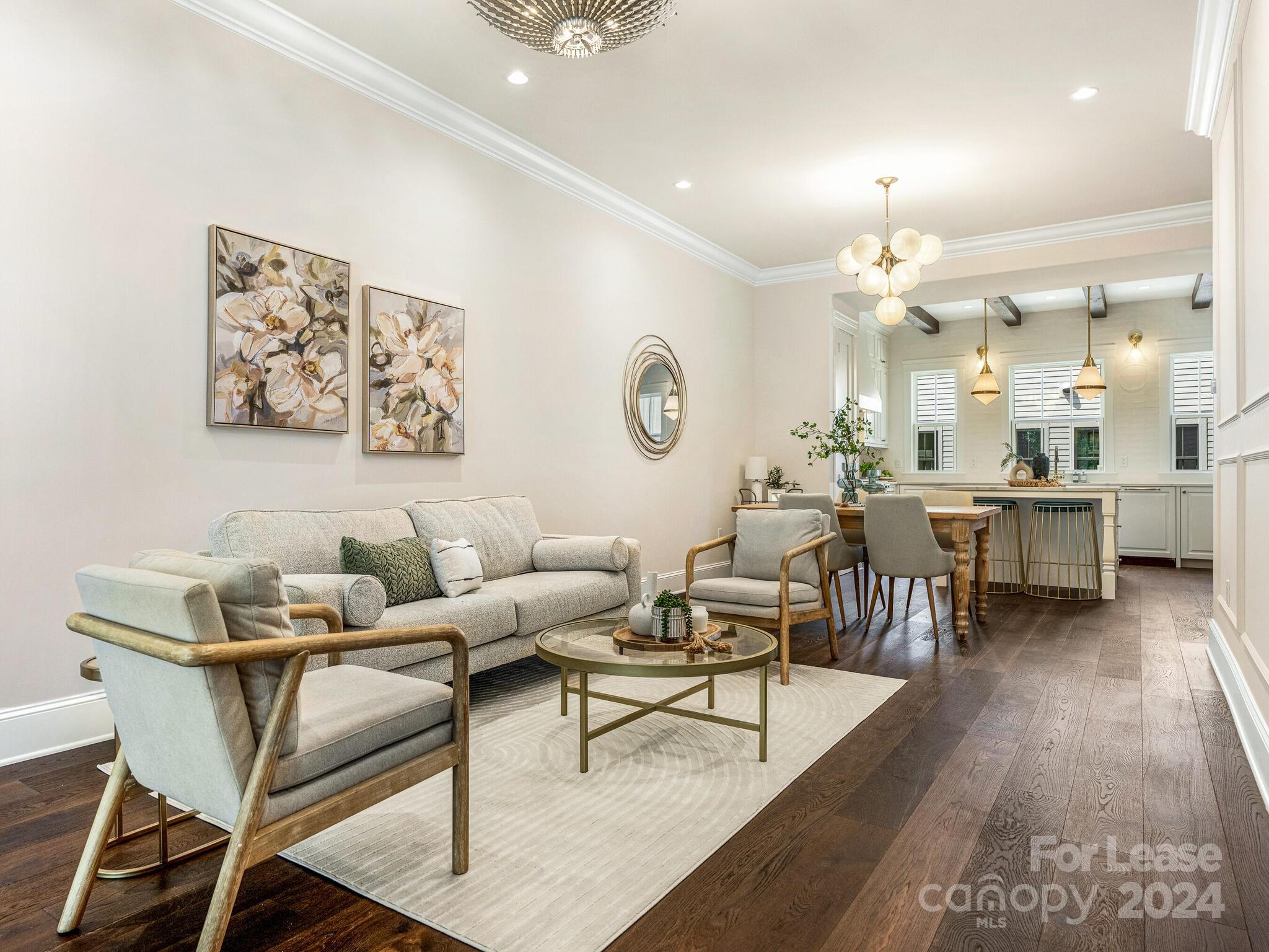 4135 Selwyn Walk Court