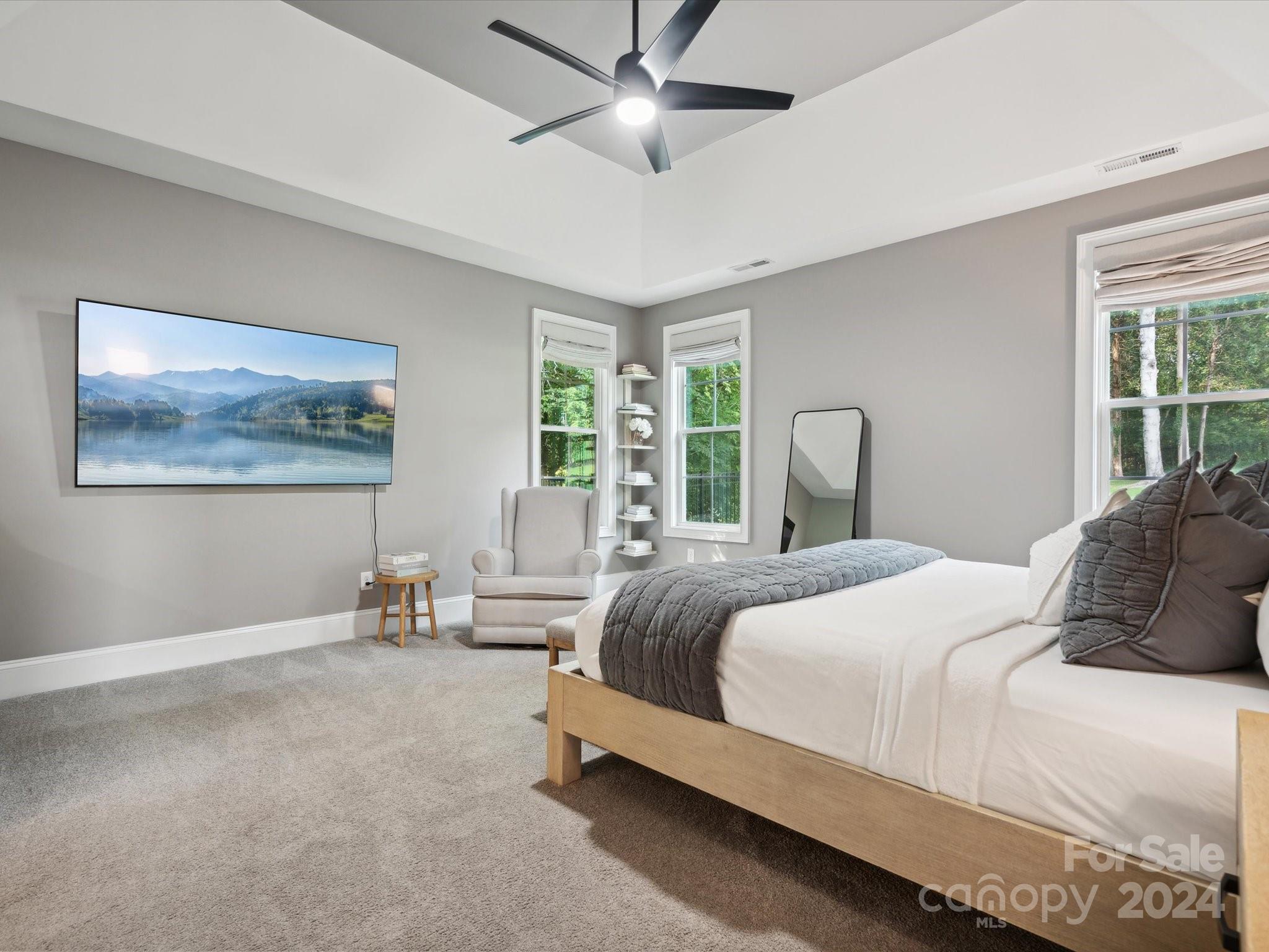 6931 Providence Lane W