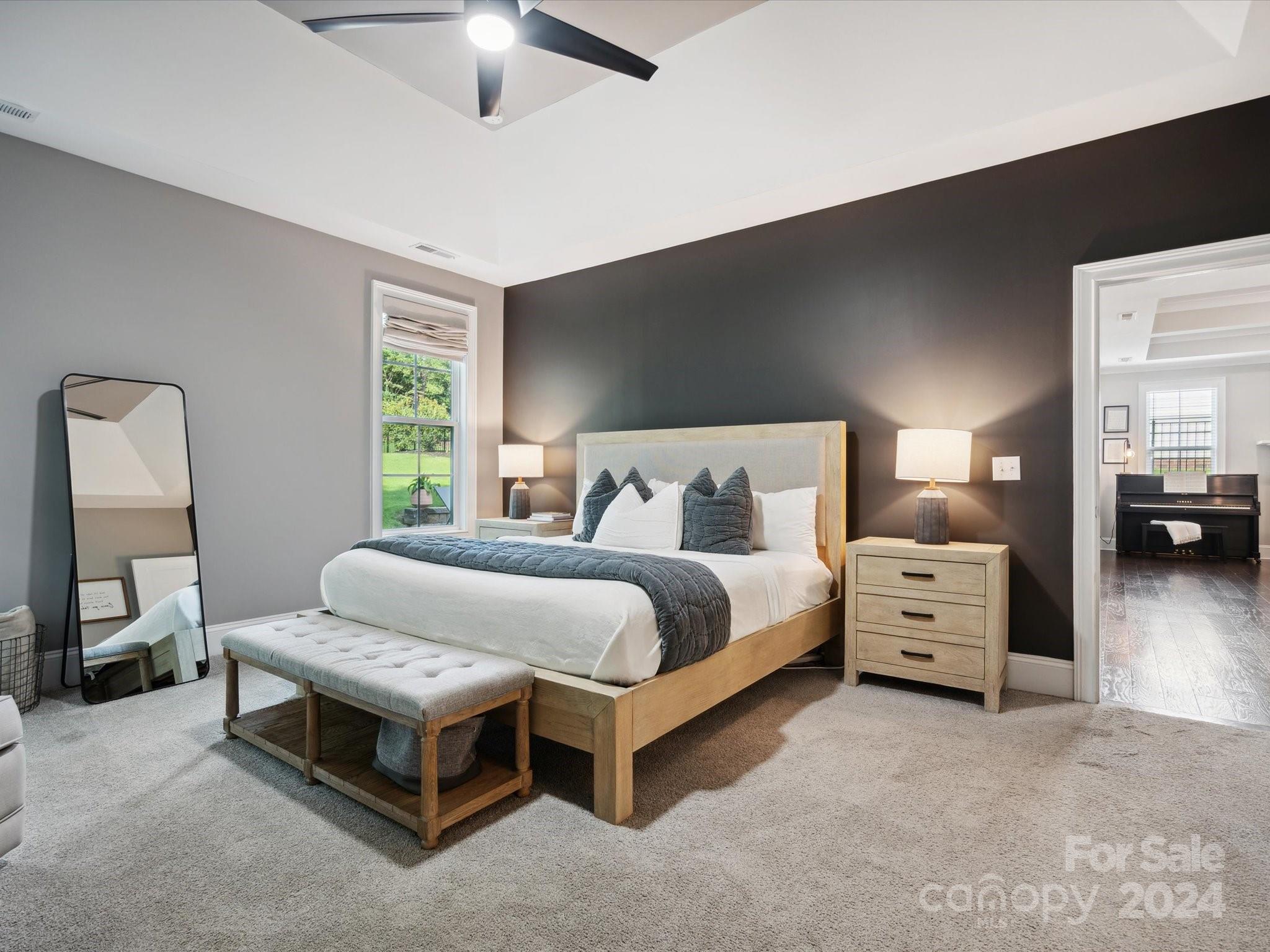 6931 Providence Lane W