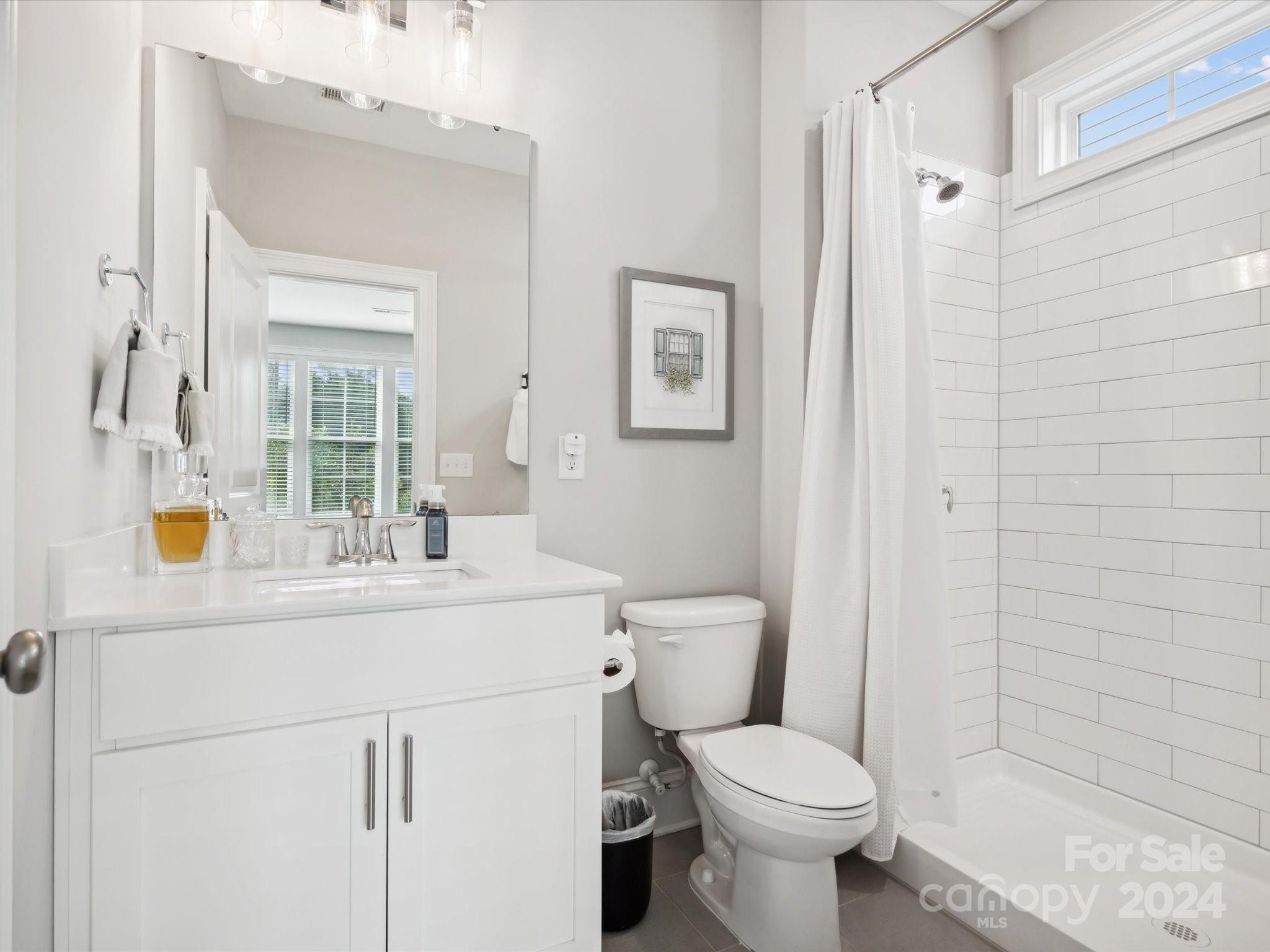 6931 Providence Lane W