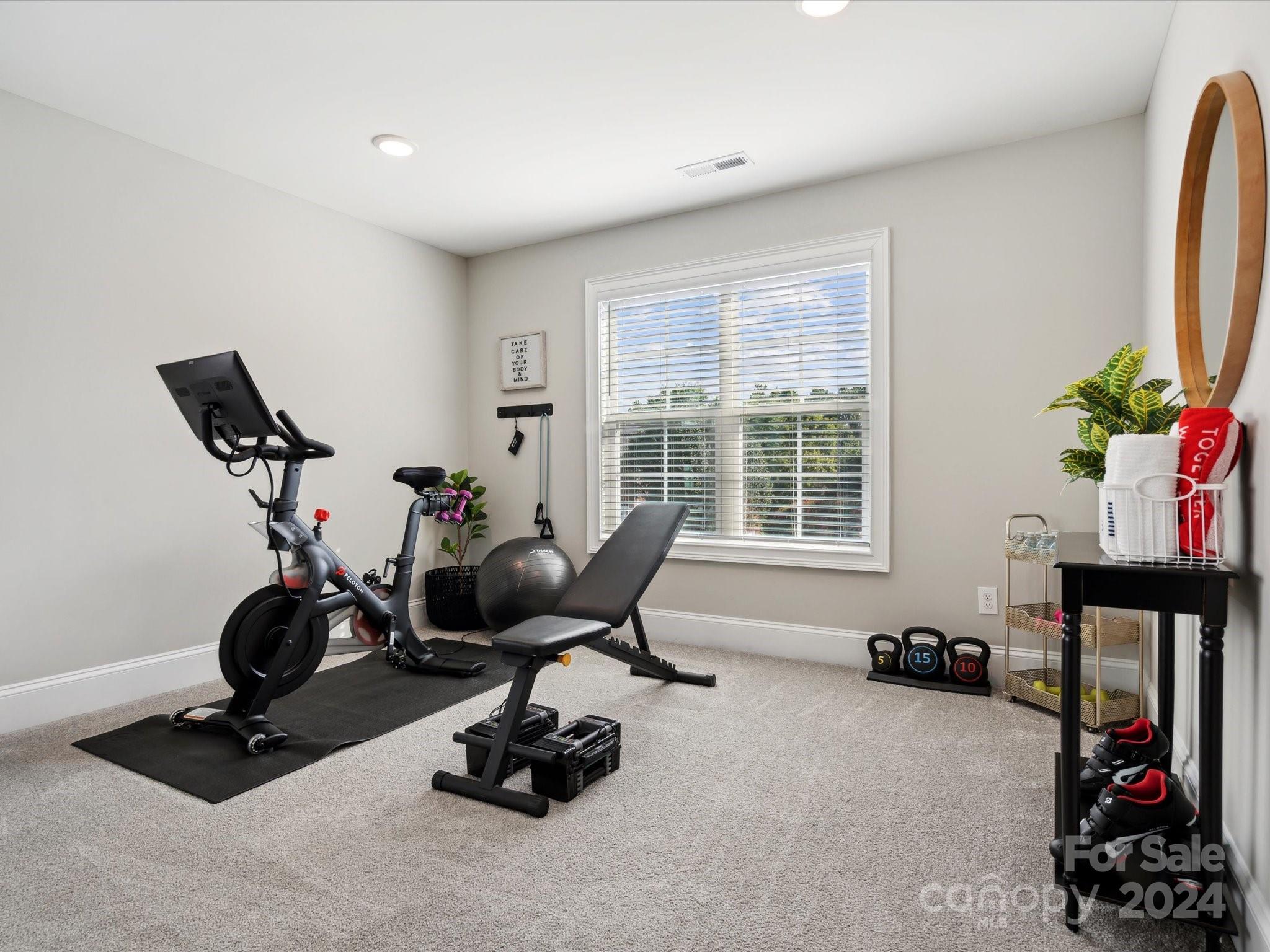 6931 Providence Lane W