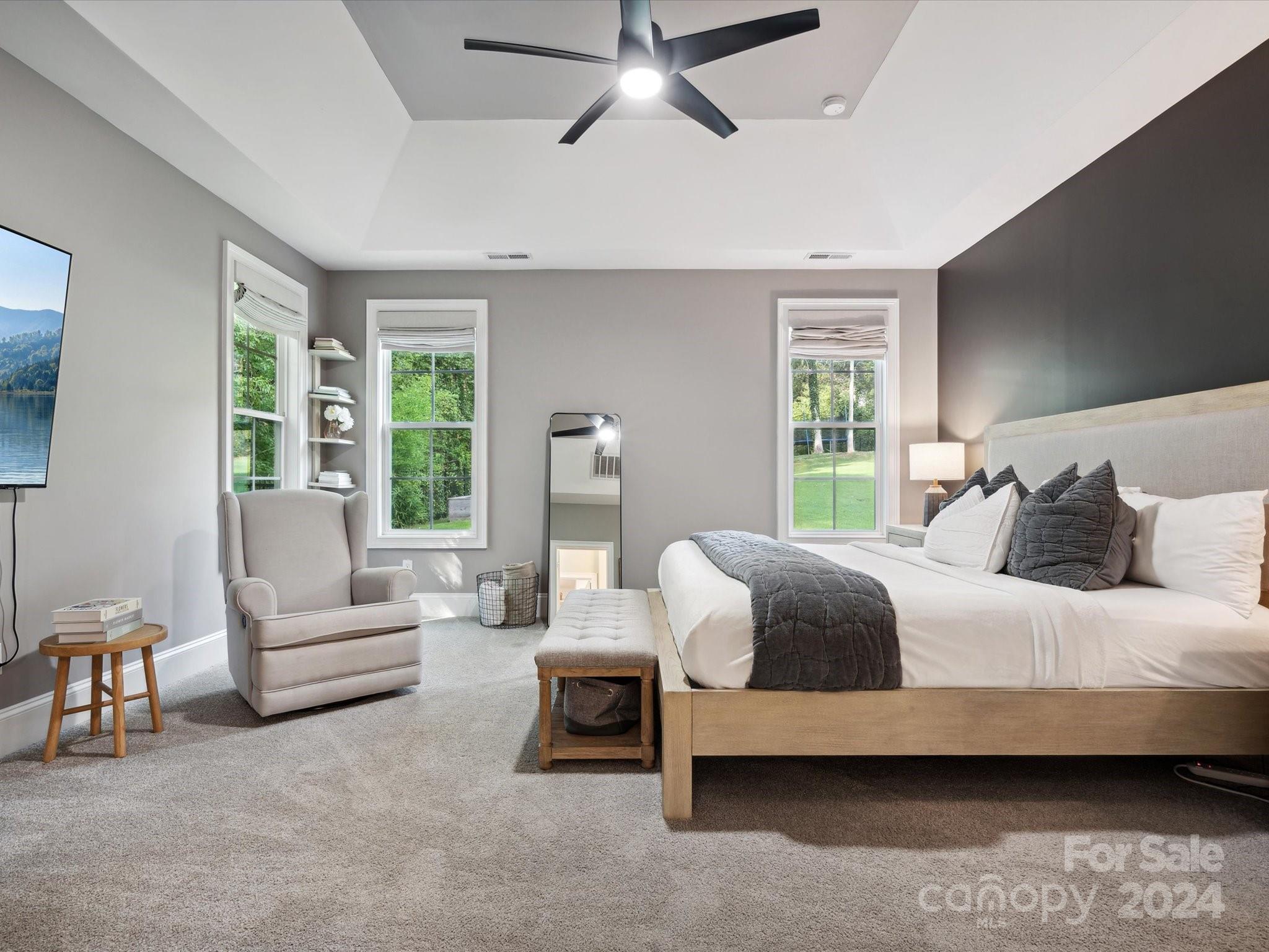 6931 Providence Lane W