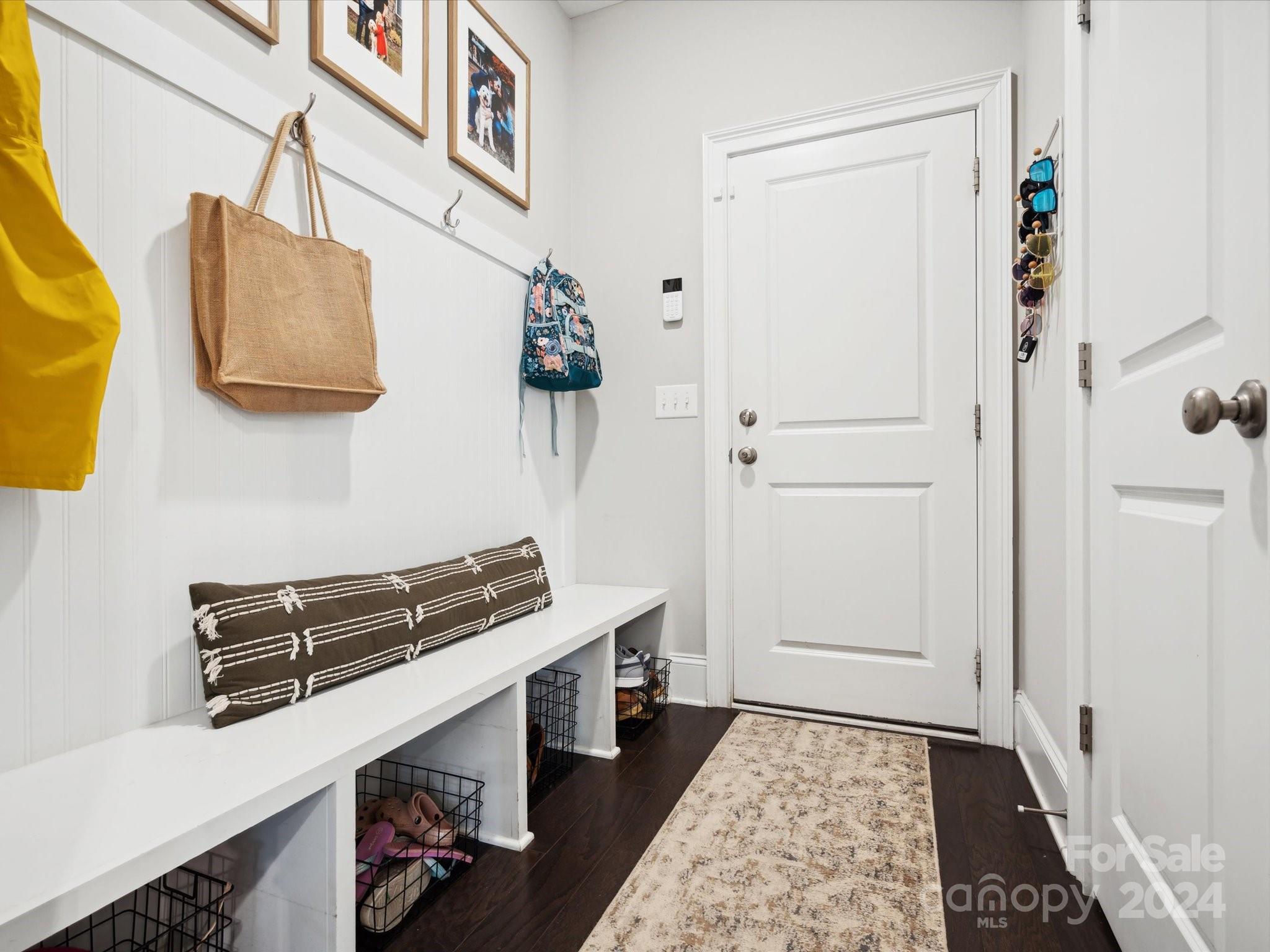 6931 Providence Lane W