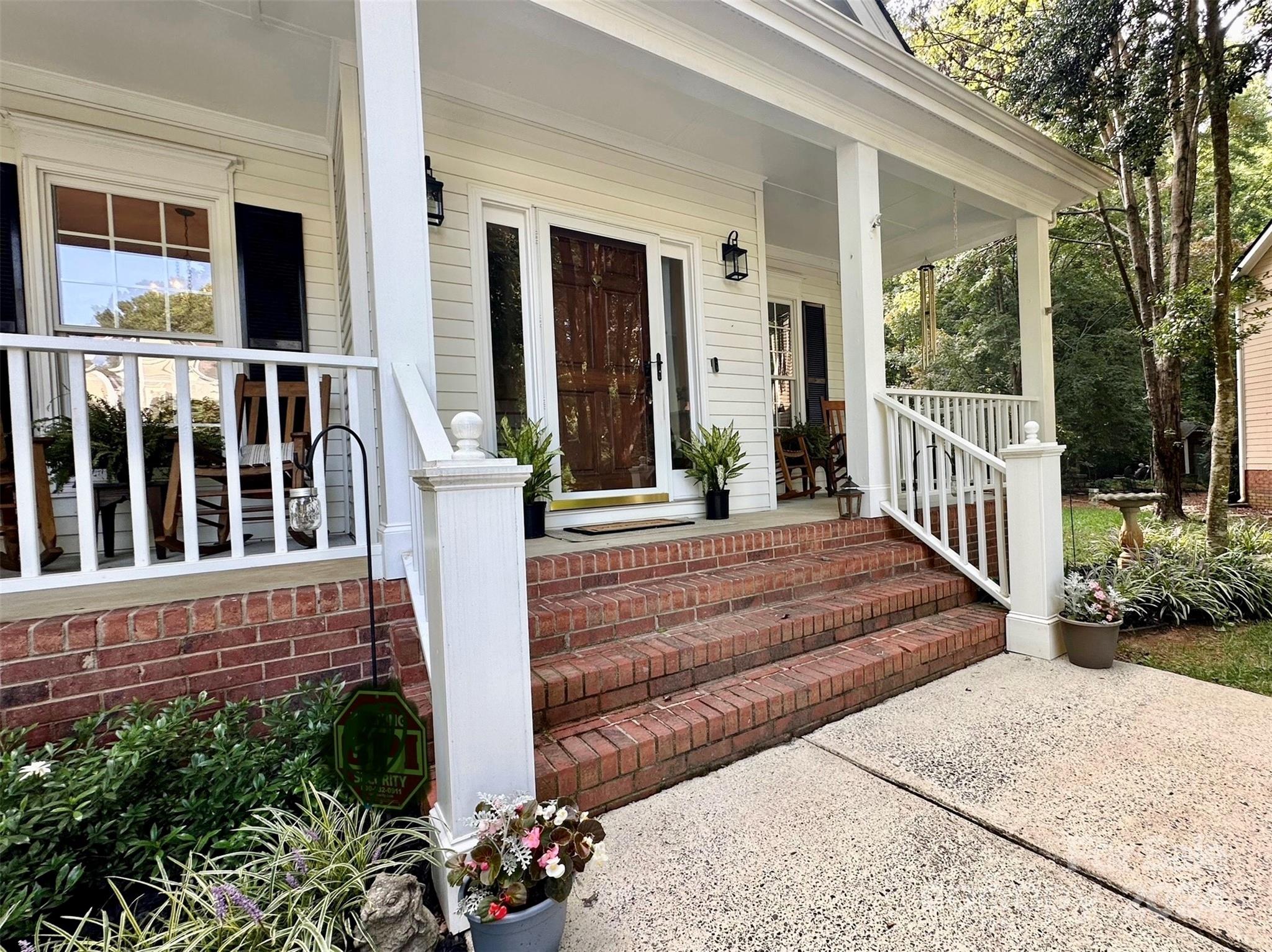 7815 Hollow Oaks Lane