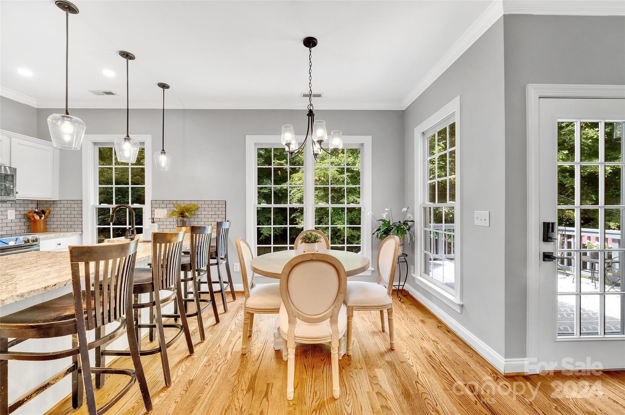 7815 Hollow Oaks Lane