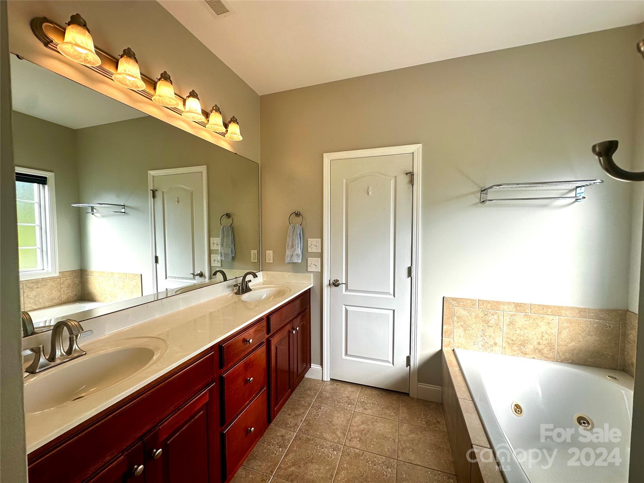 4158 Pickering Drive Unit: 1