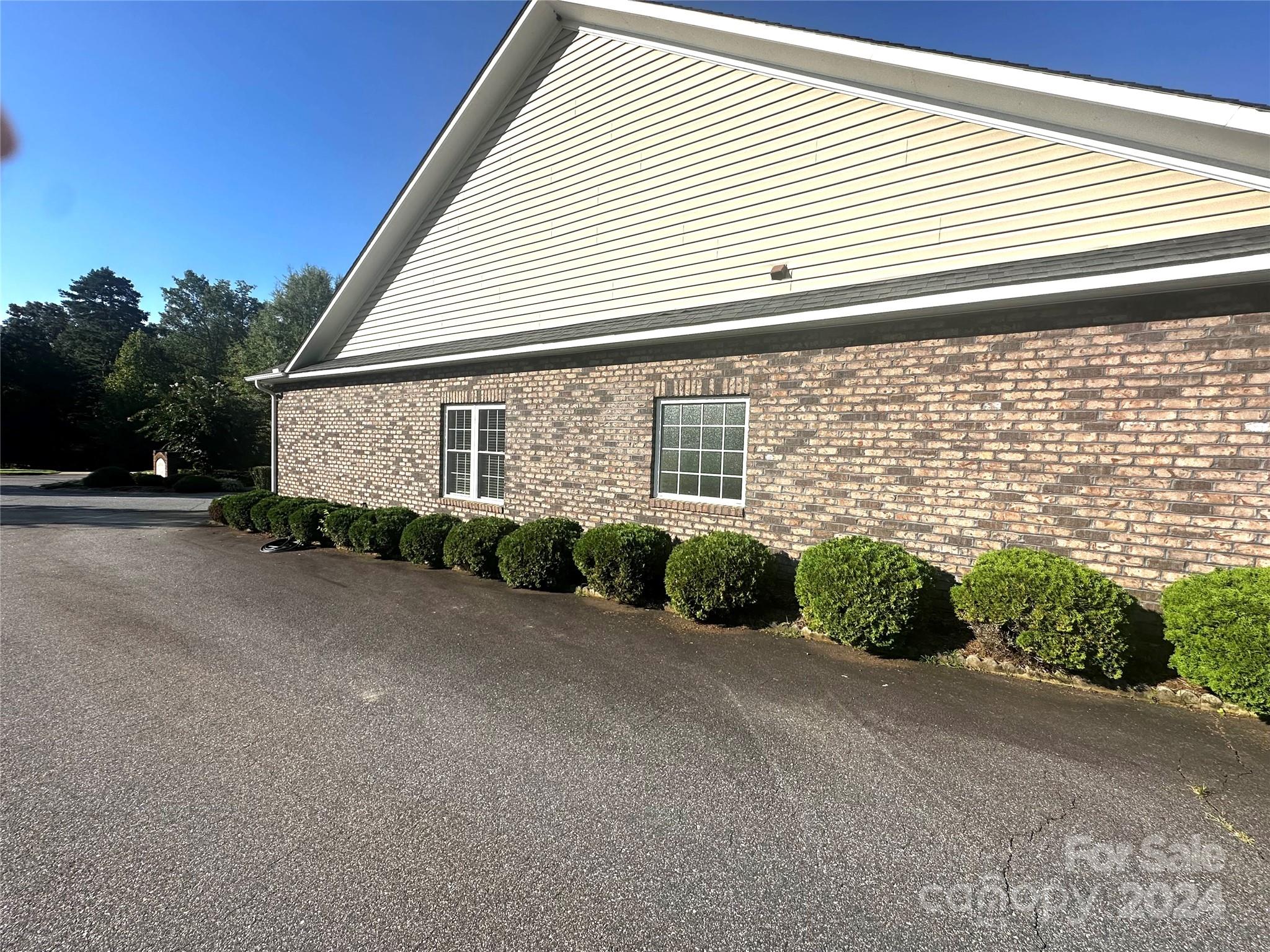 4158 Pickering Drive Unit: 1