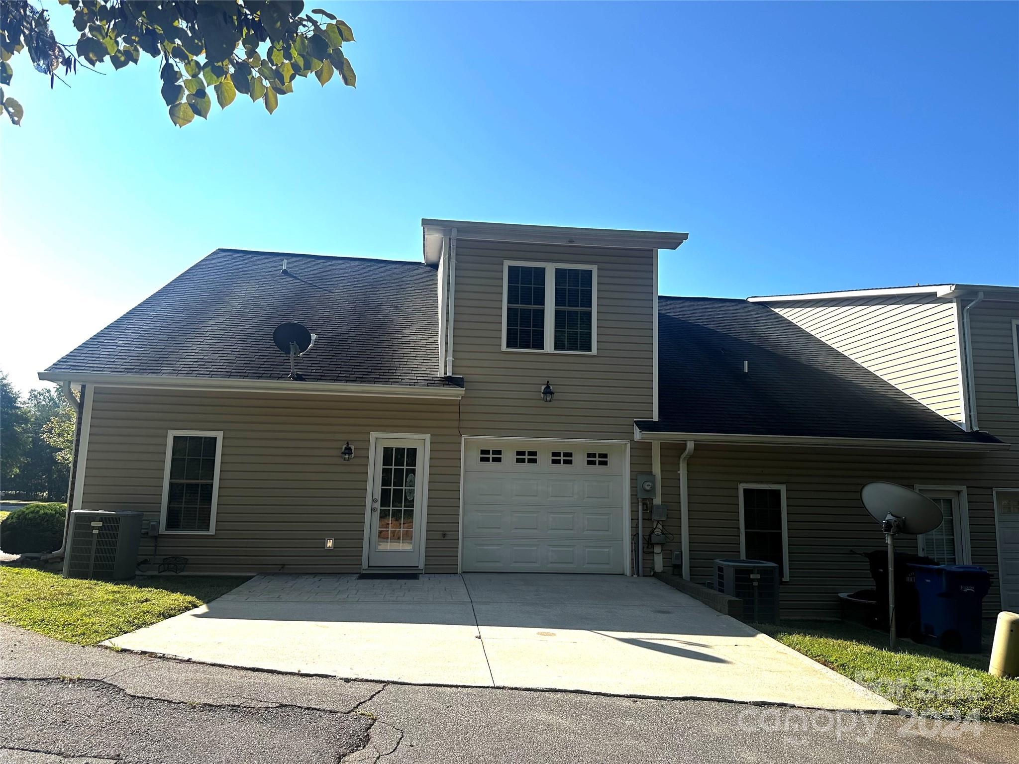 4158 Pickering Drive Unit: 1