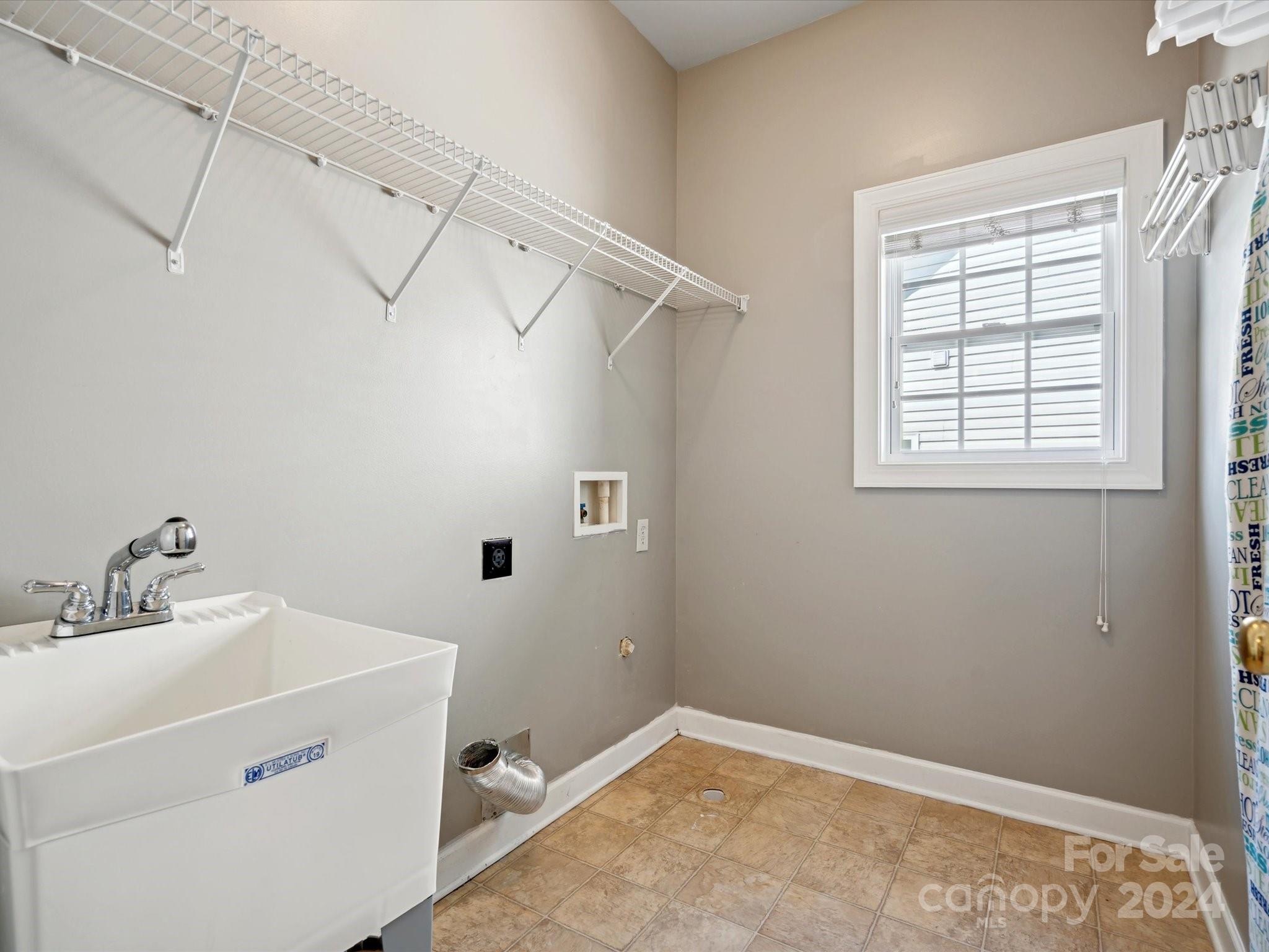 12116 Landing Place Lane