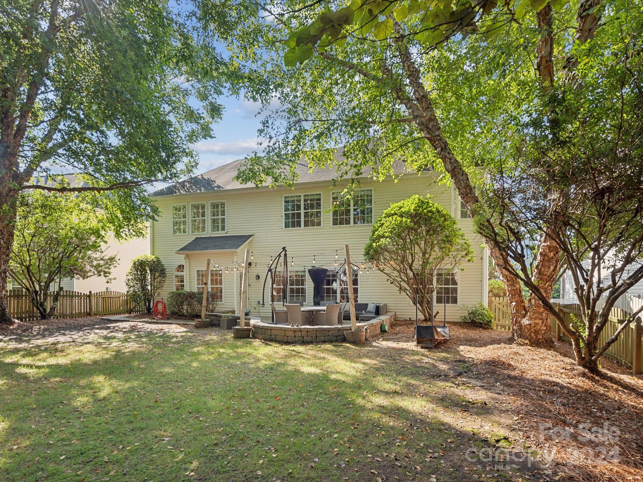 12116 Landing Place Lane