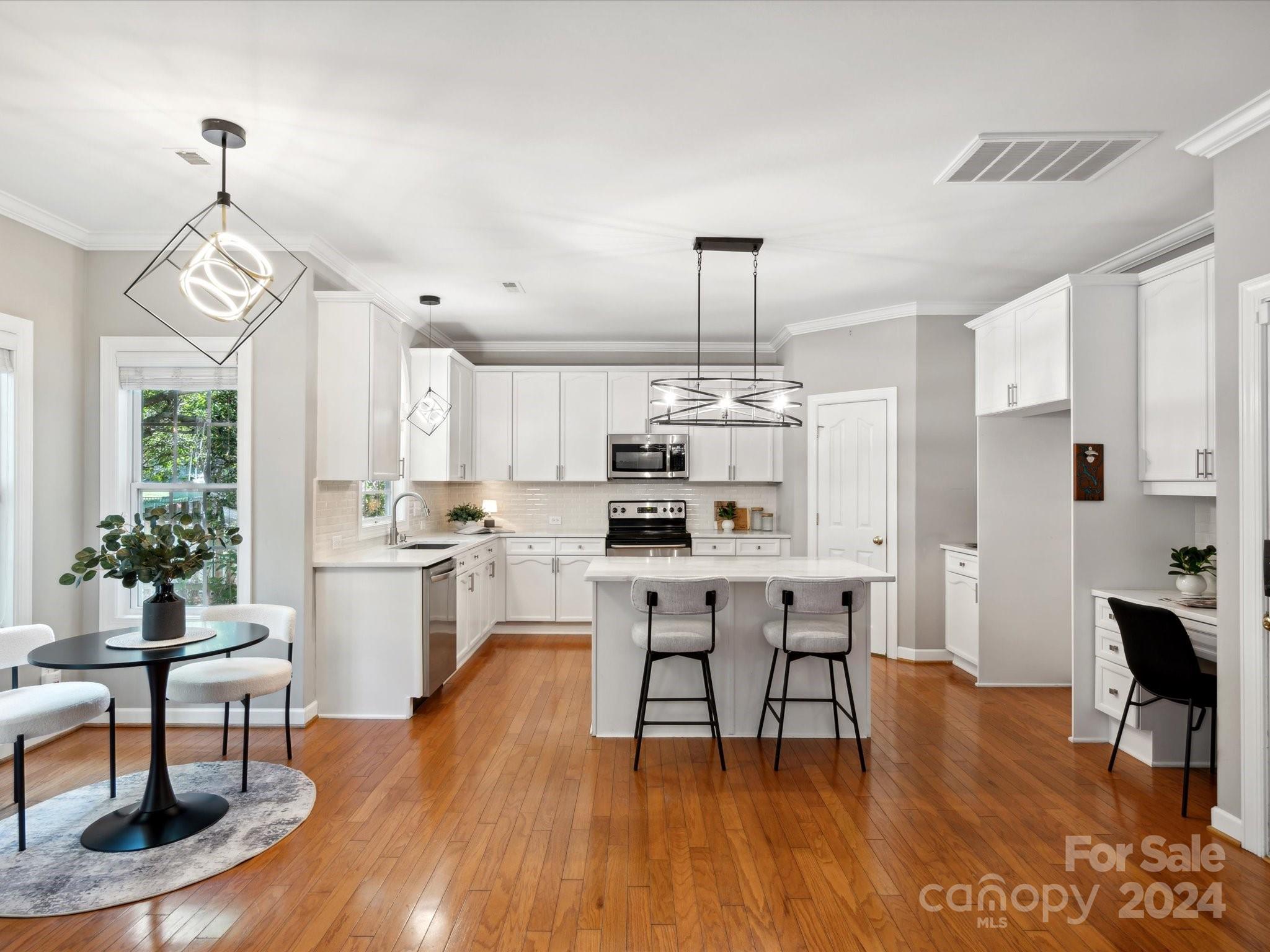 12116 Landing Place Lane