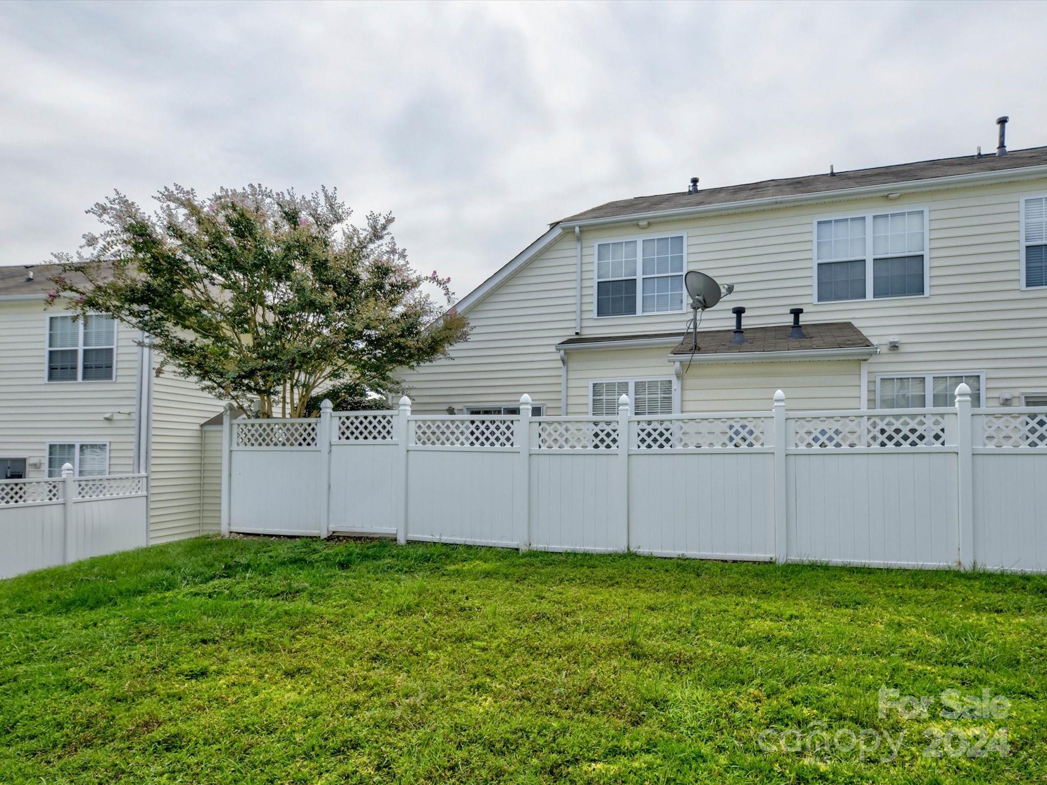 215 Dawn Mist Lane
