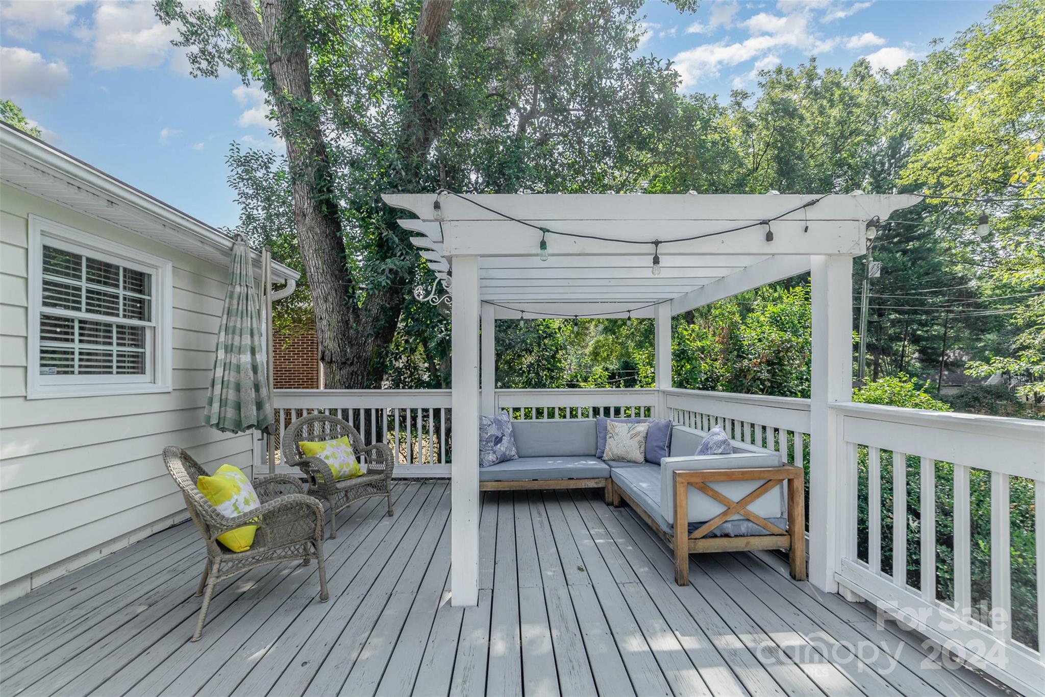 2332 Shenandoah Avenue