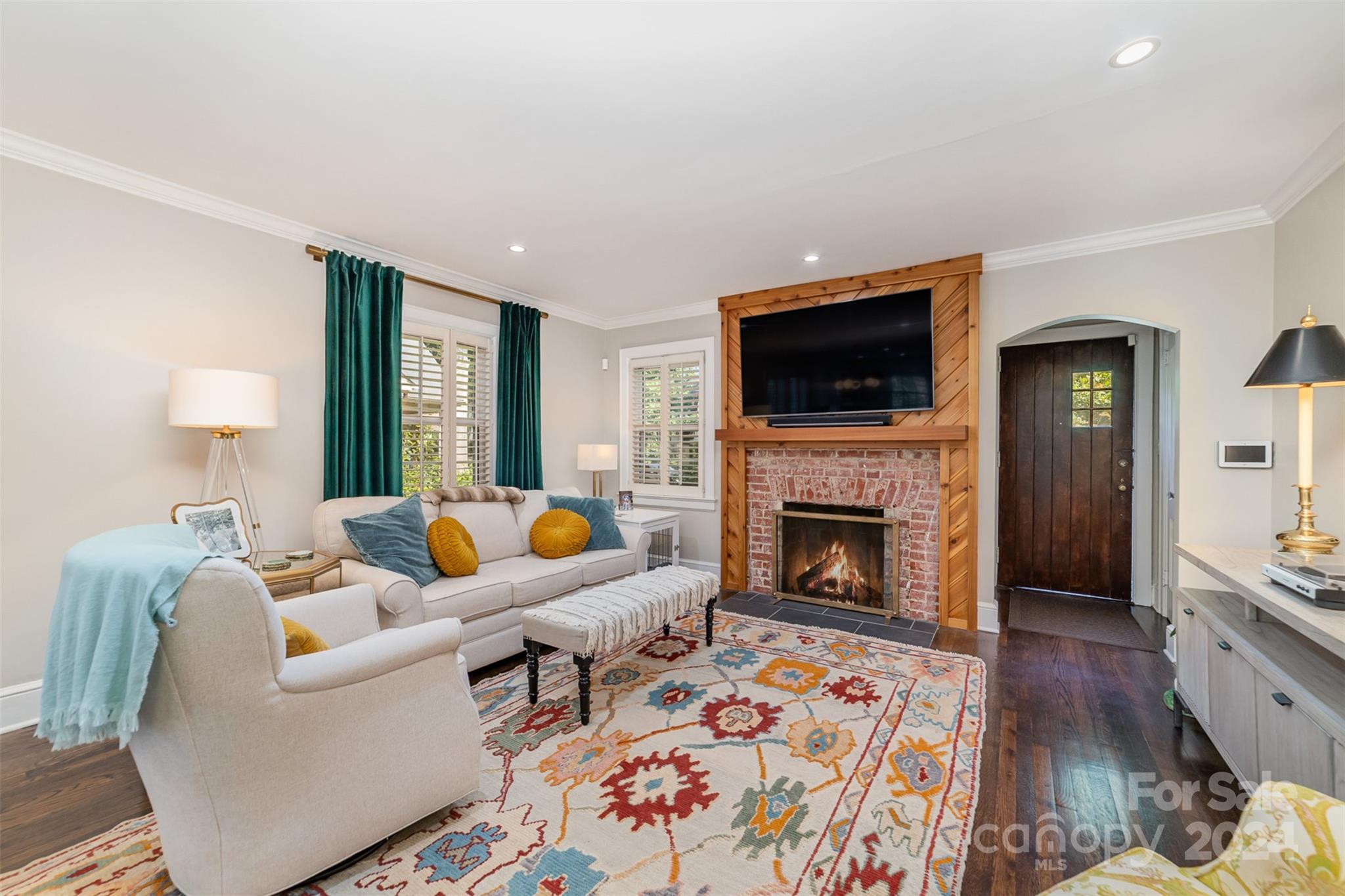 2332 Shenandoah Avenue