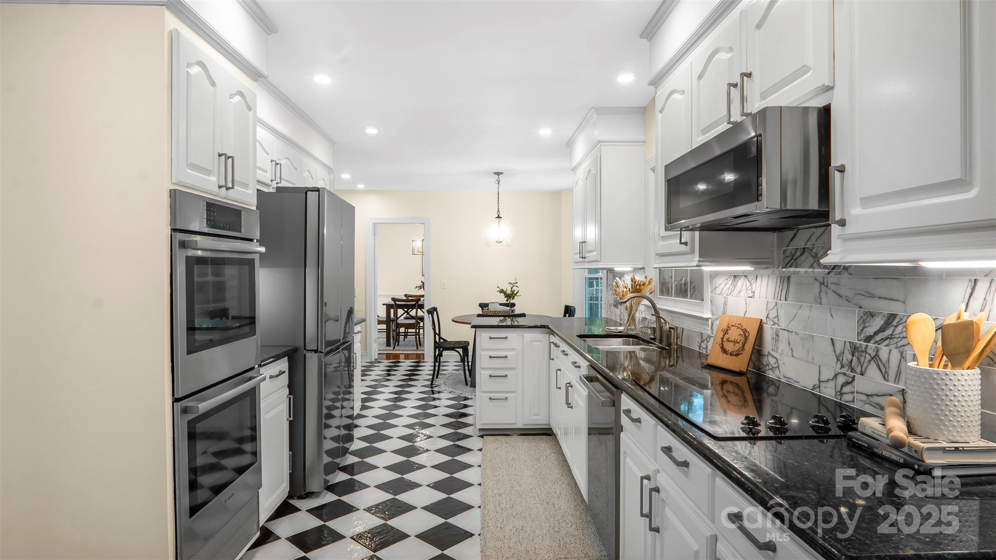 11605 Old Surry Lane