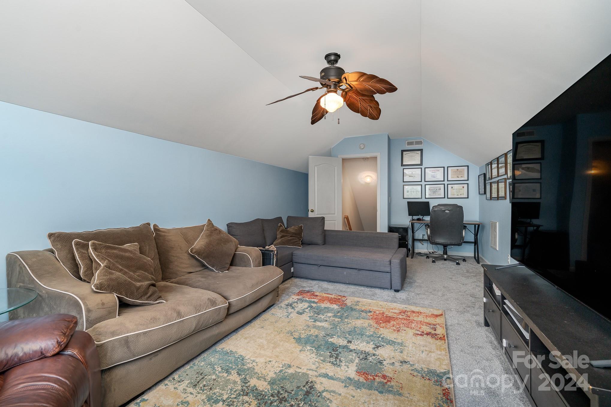 4753 Turnridge Court NW