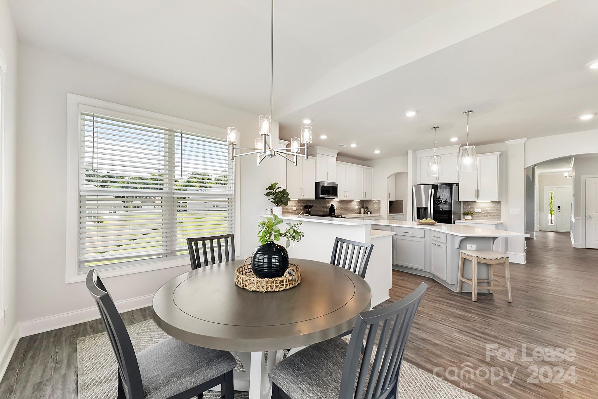 499 Hickory View Drive