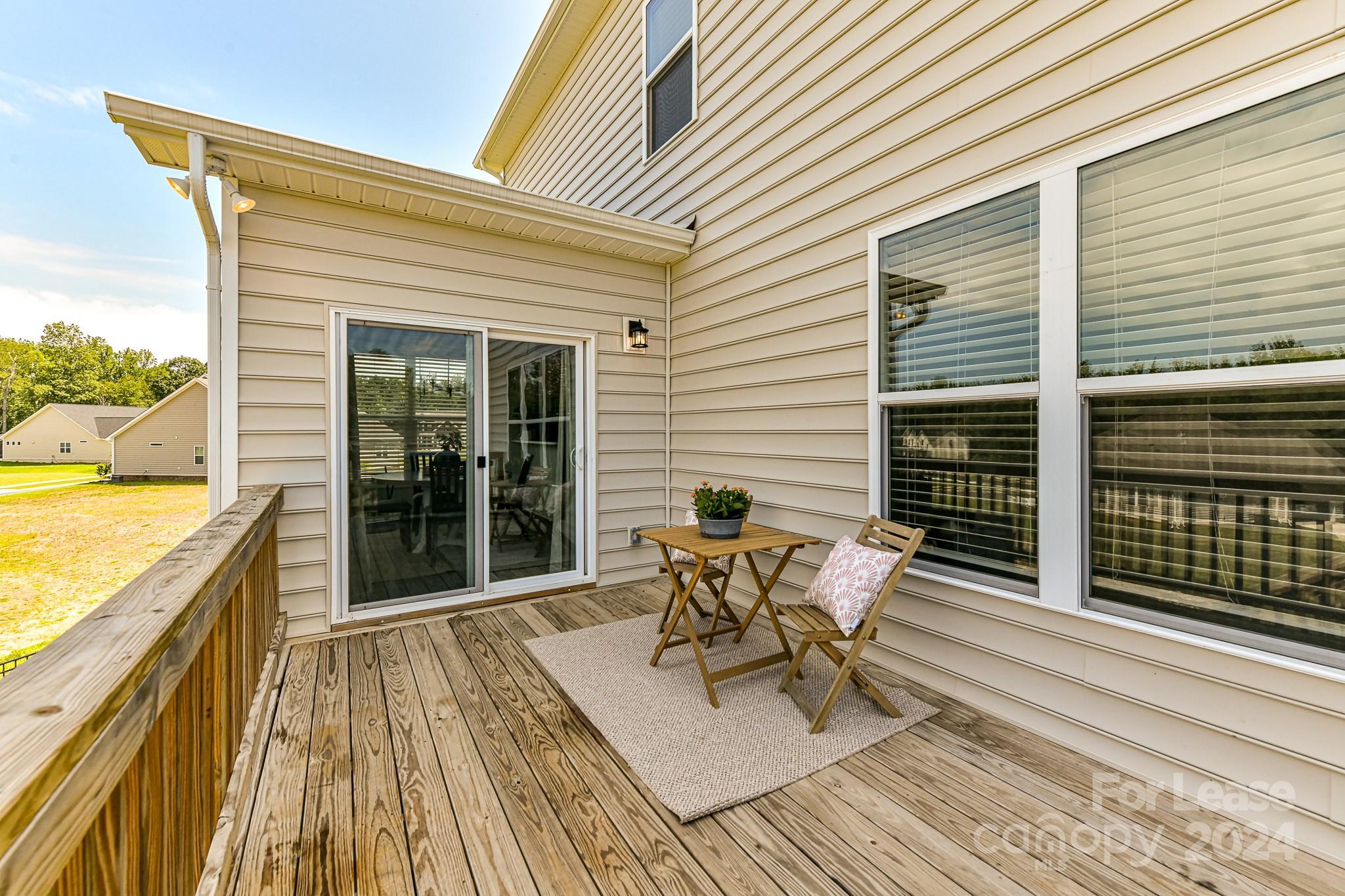 499 Hickory View Drive