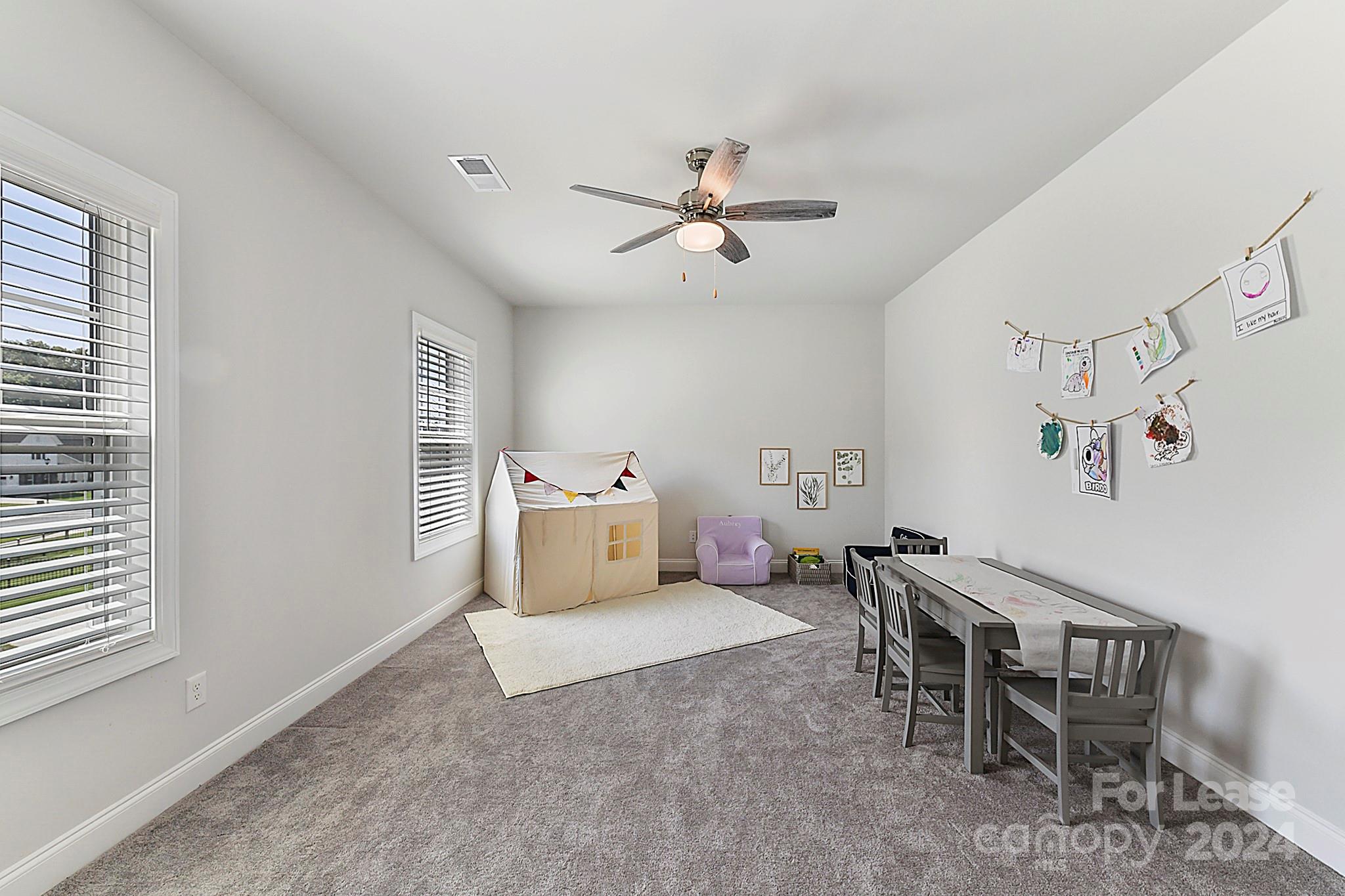 499 Hickory View Drive