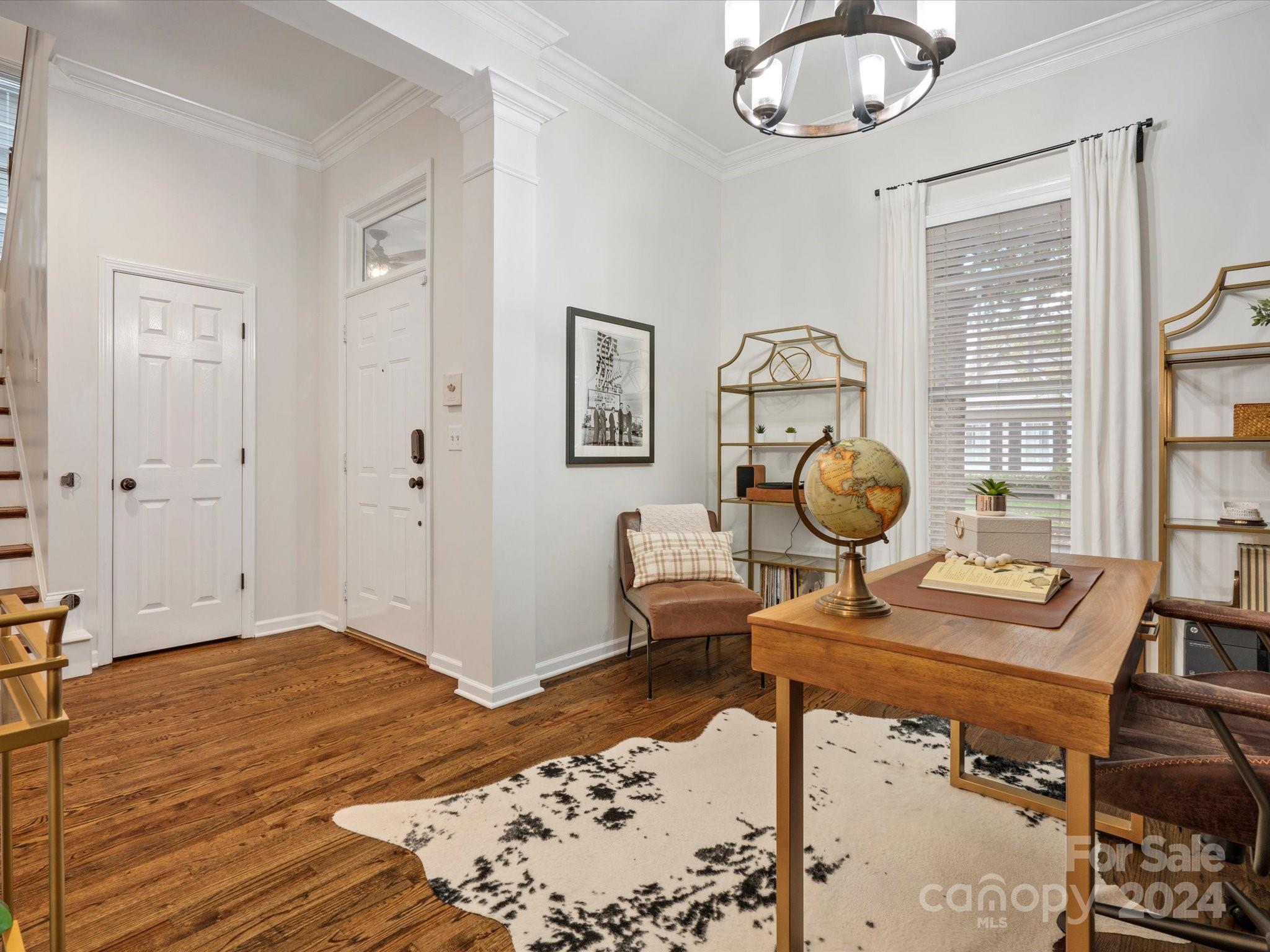 432 Third Baxter Street