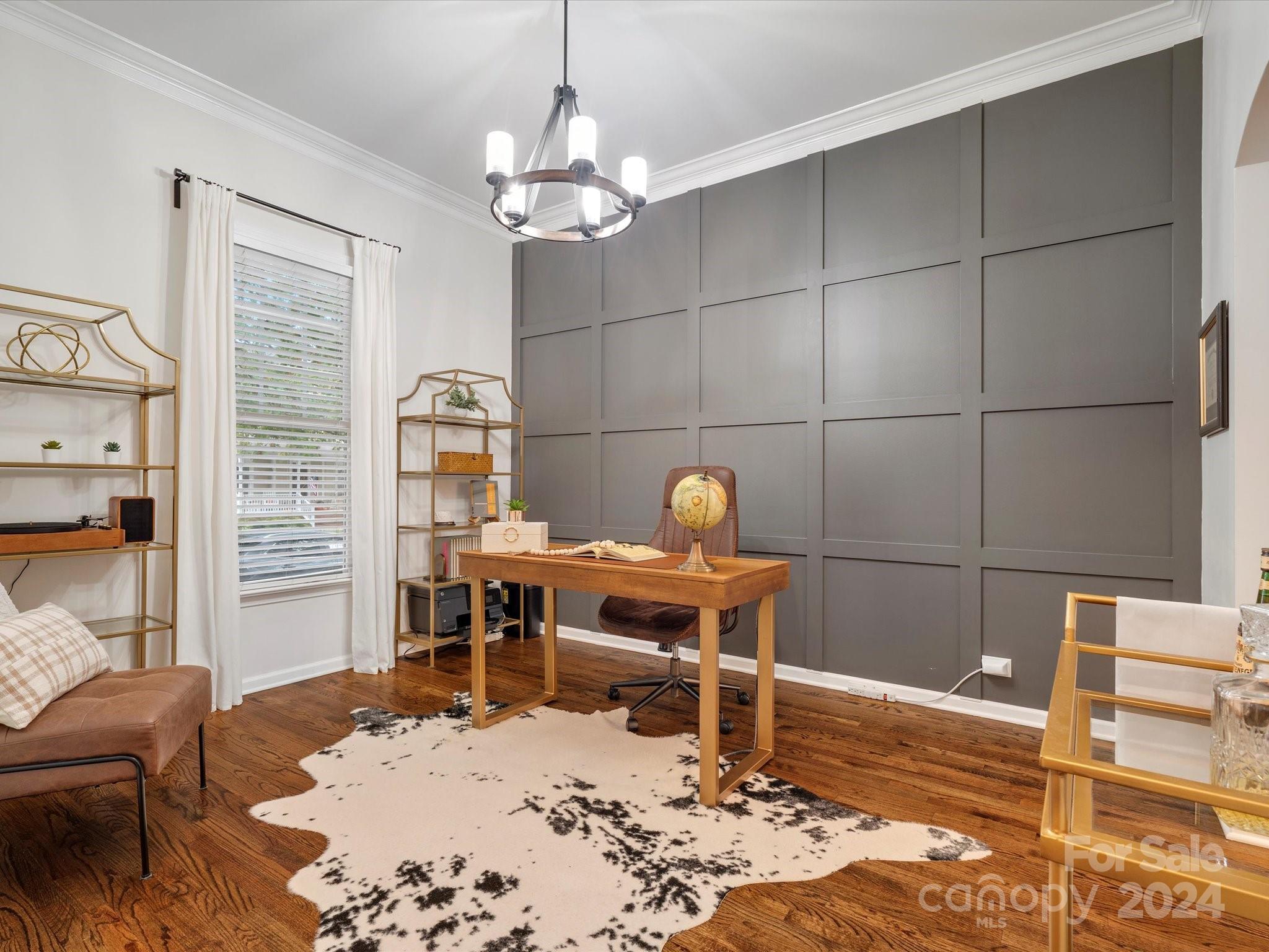 432 Third Baxter Street