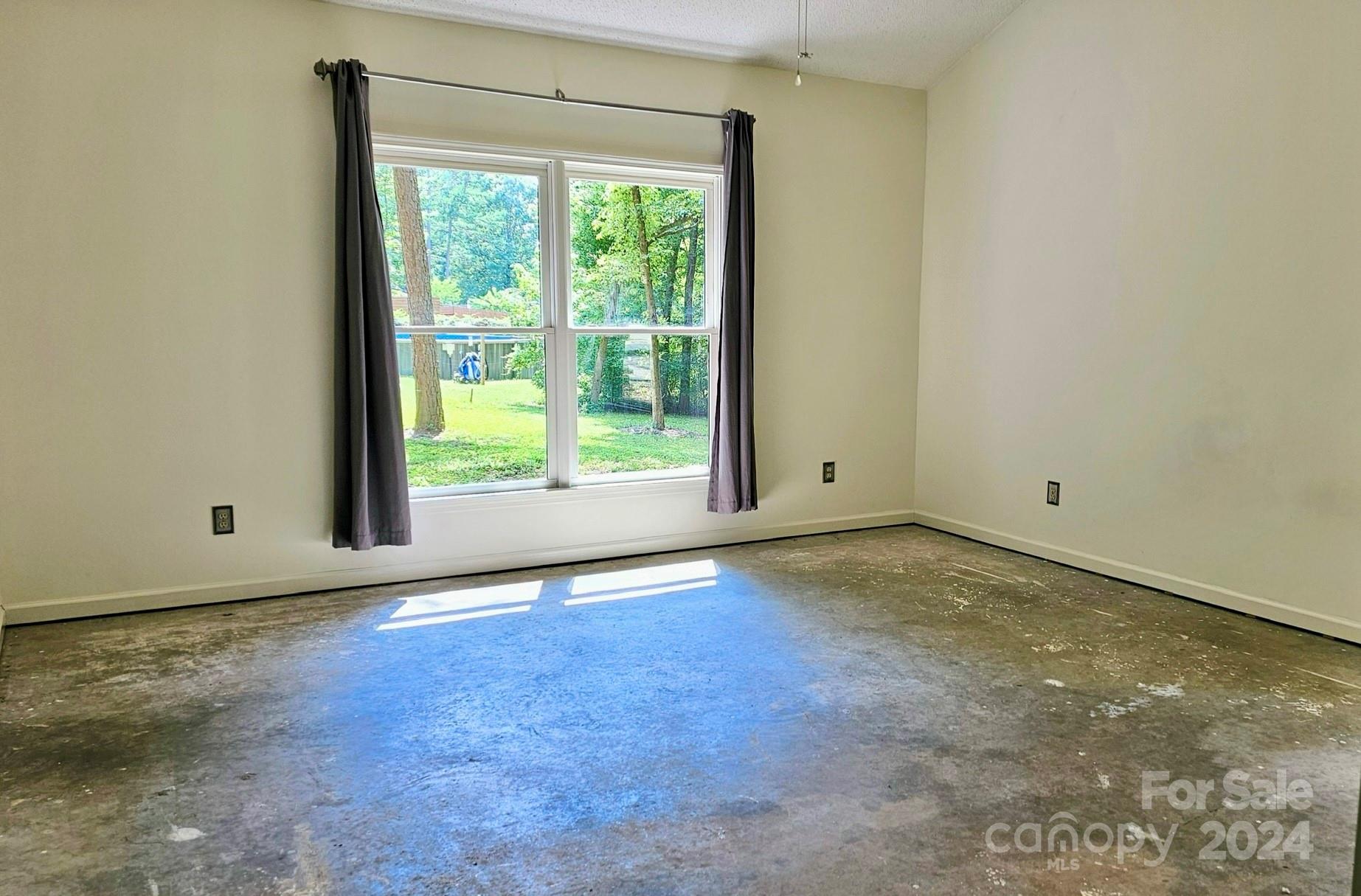 116 Banks Ridge Road