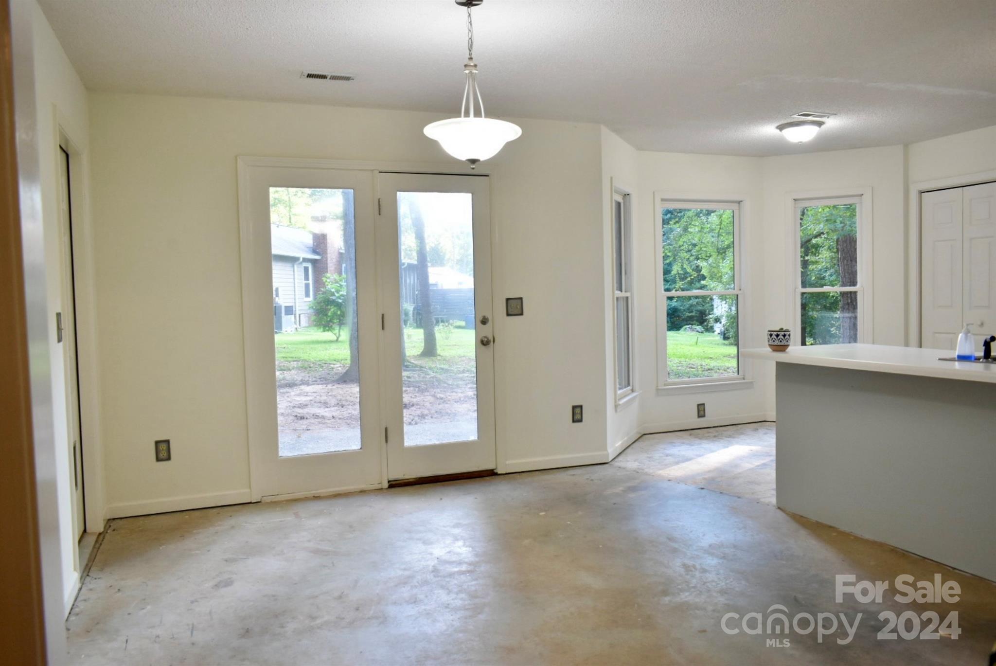 116 Banks Ridge Road