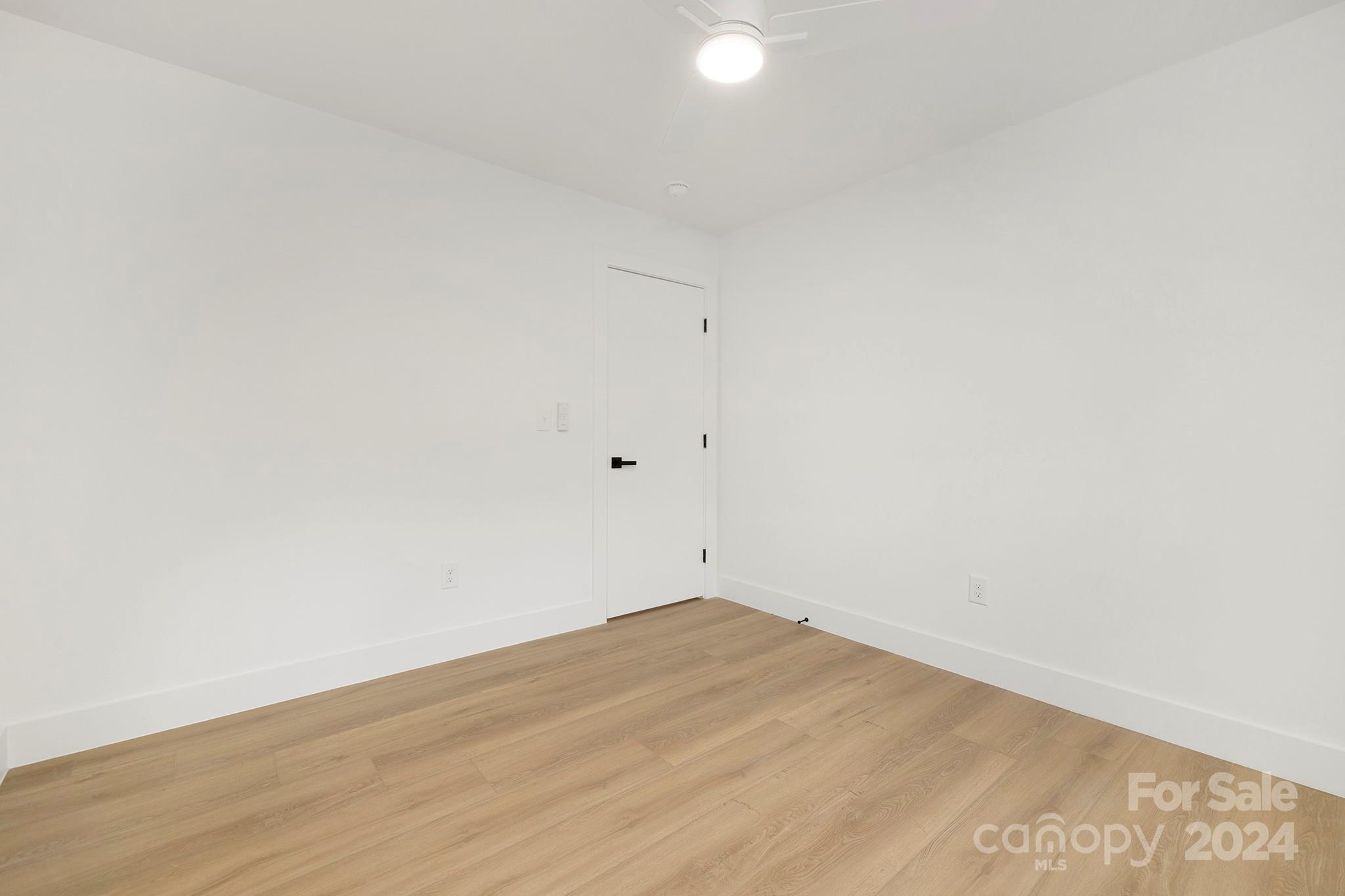 3927 Sheridan Drive