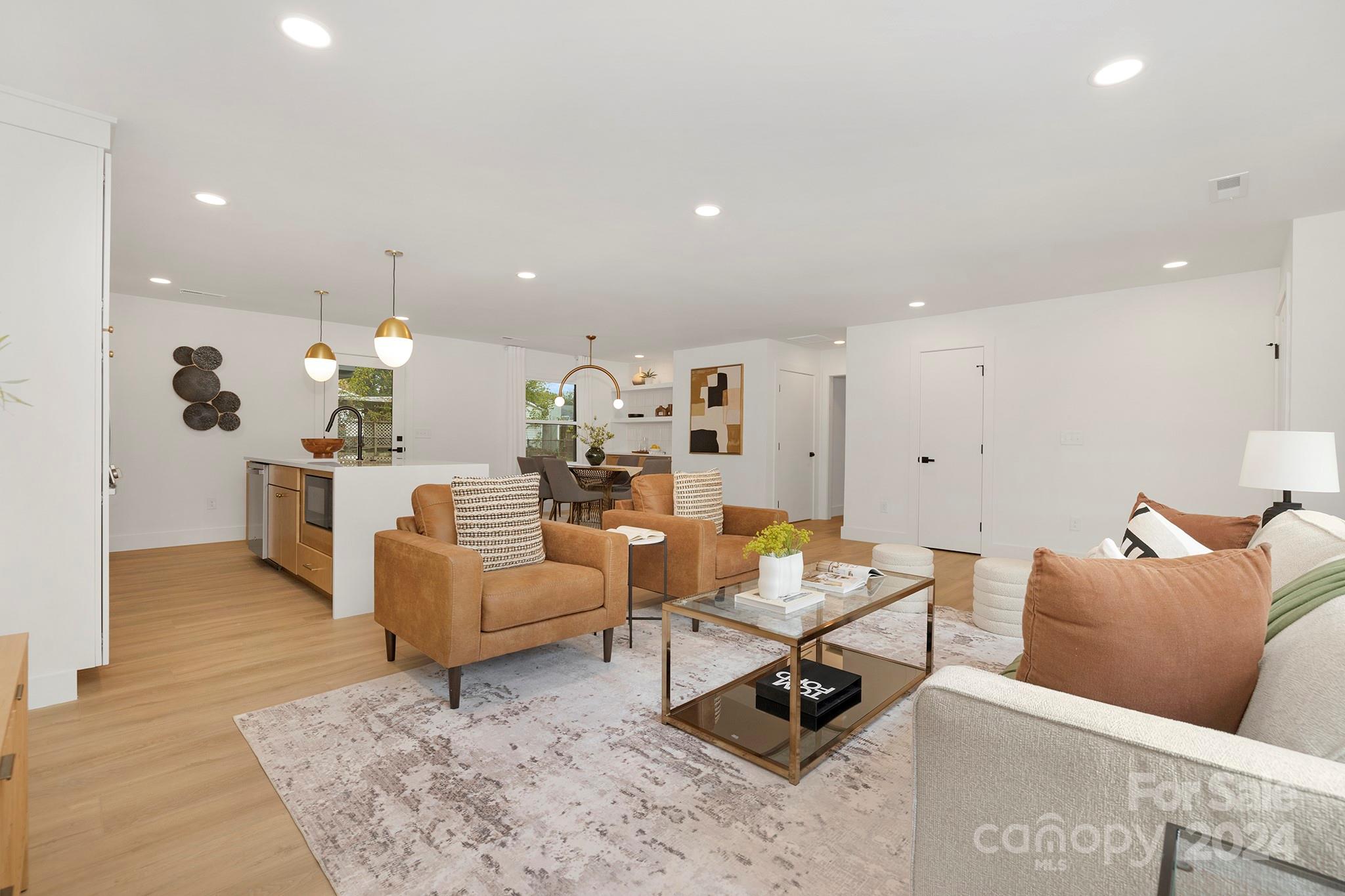 3927 Sheridan Drive
