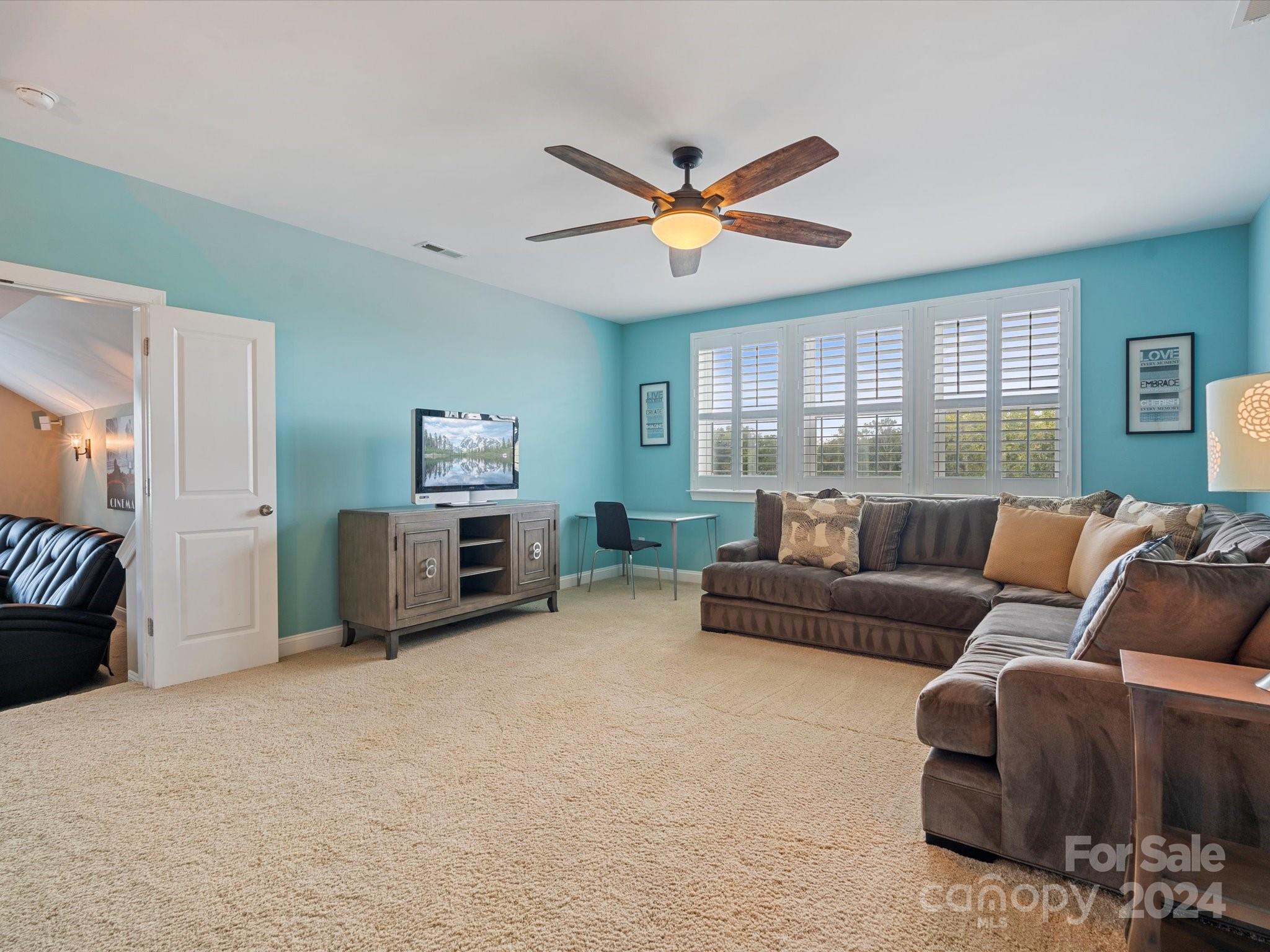 1263 Kings Bottom Drive