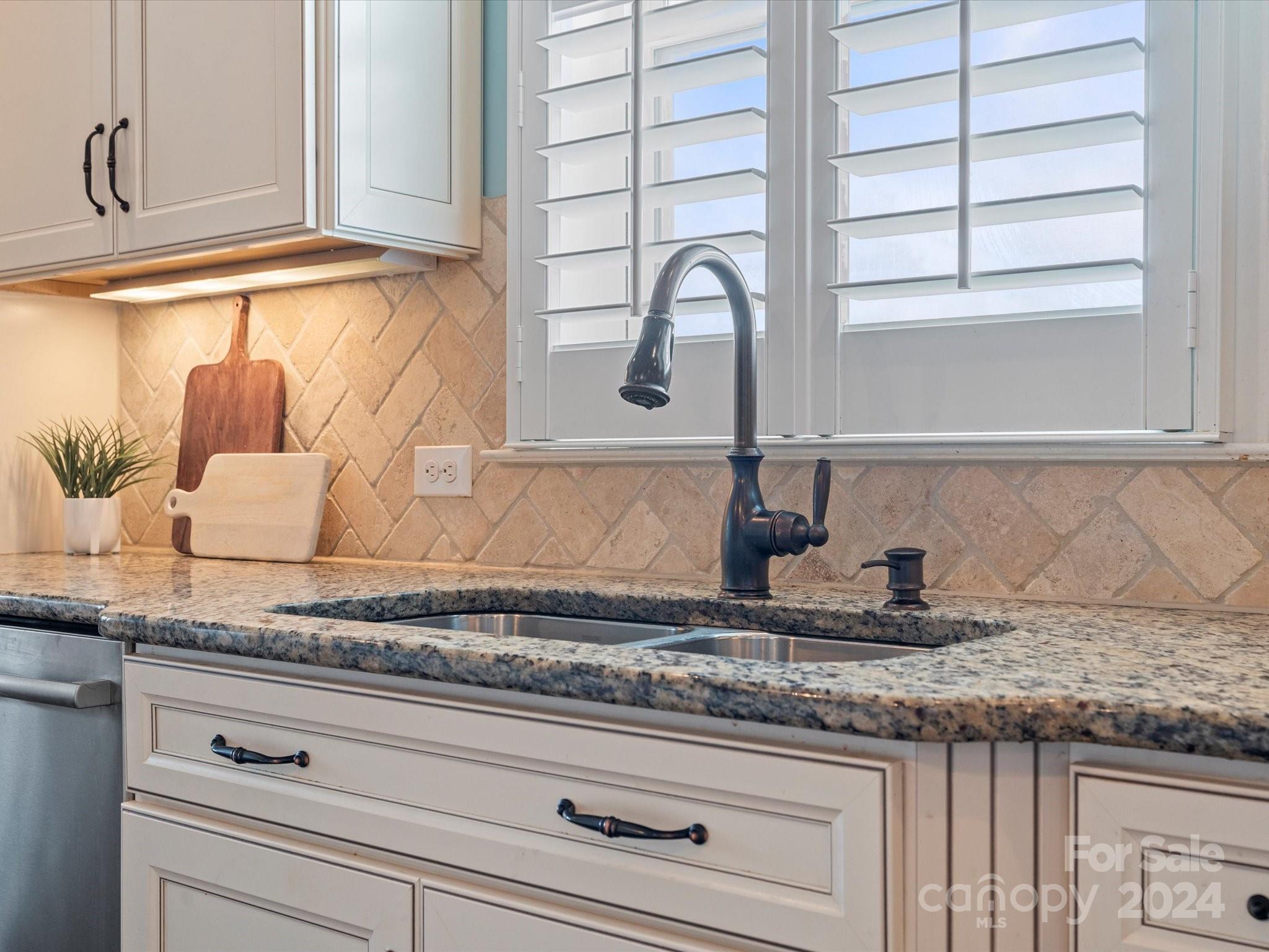 1263 Kings Bottom Drive