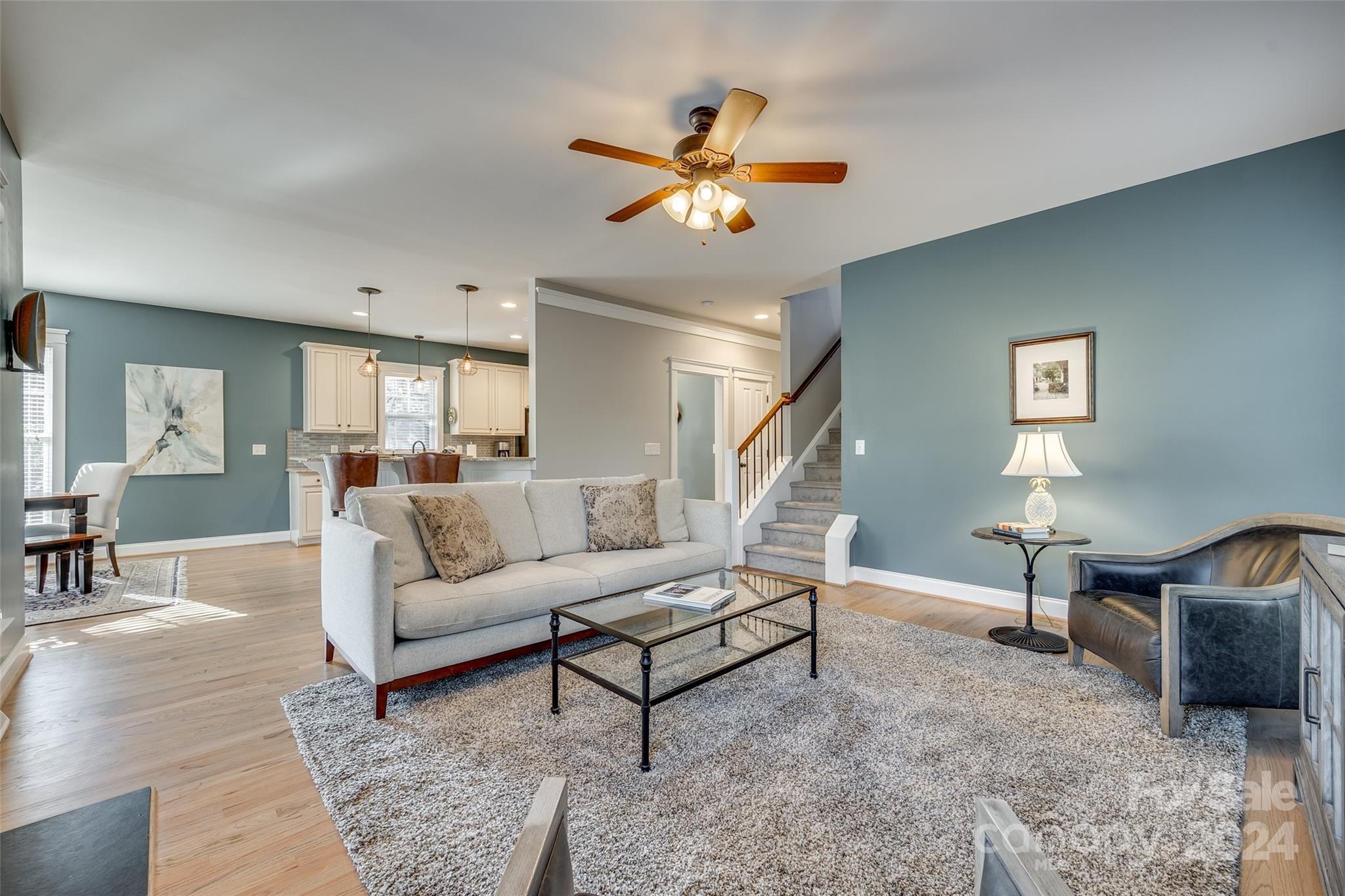 1722 Lakeland Trail Drive