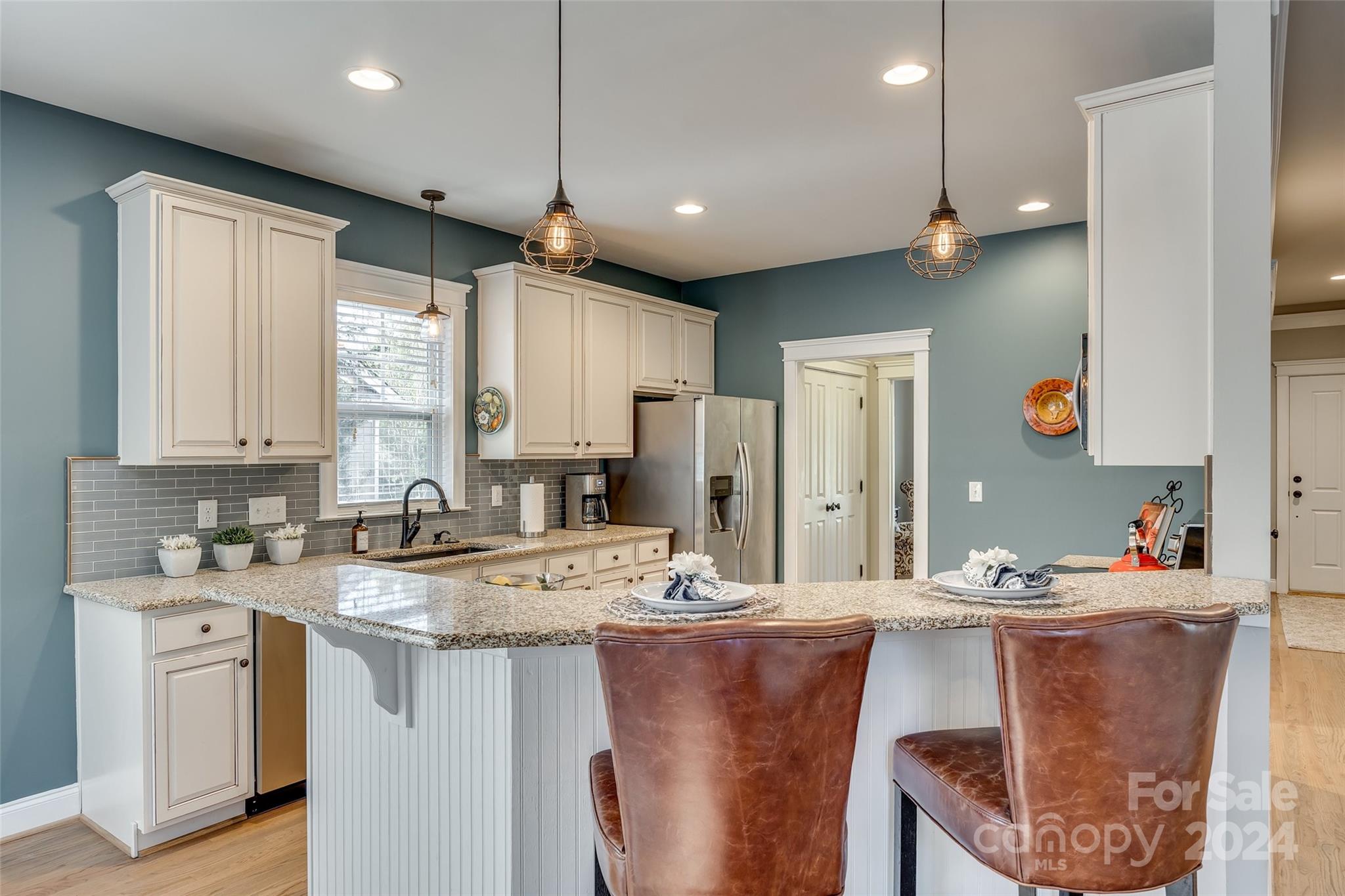 1722 Lakeland Trail Drive