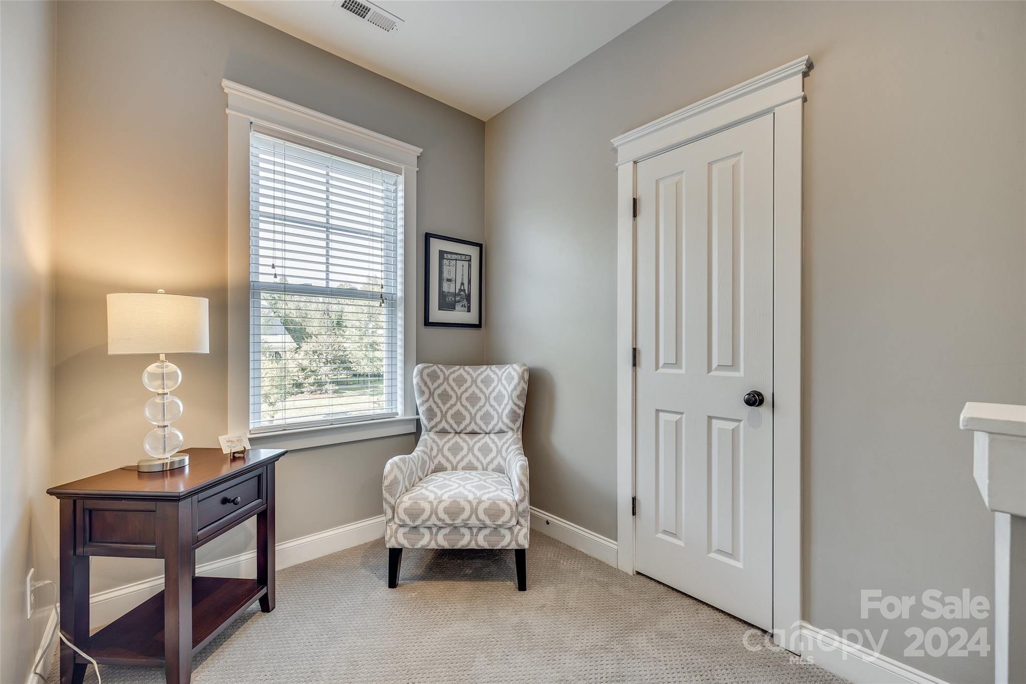 1722 Lakeland Trail Drive