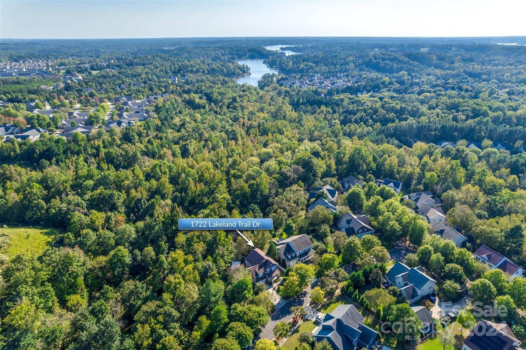 1722 Lakeland Trail Drive