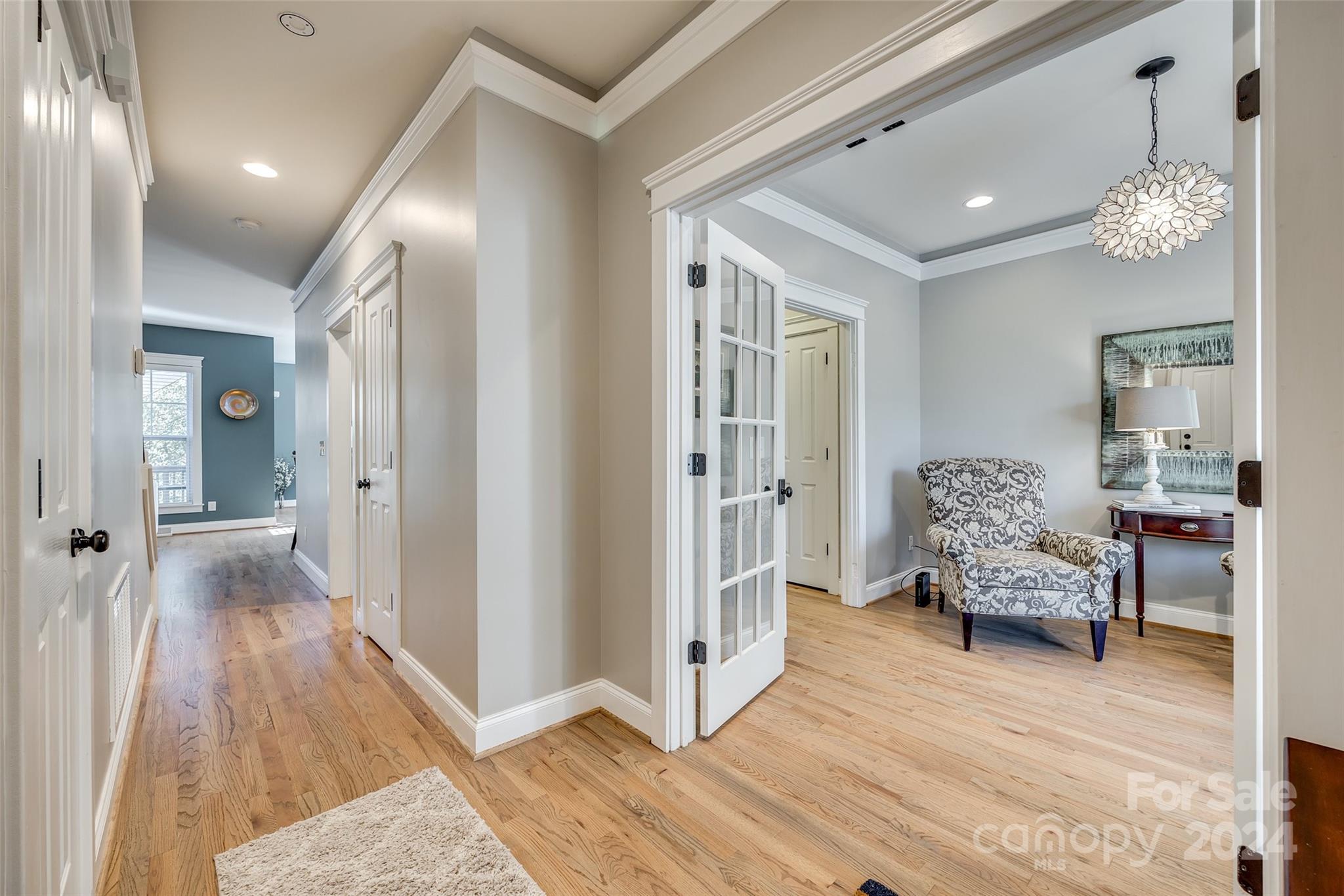 1722 Lakeland Trail Drive