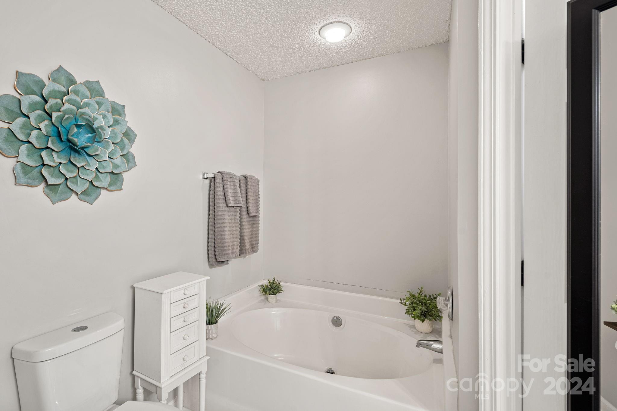 10534 Wilson Glen Drive