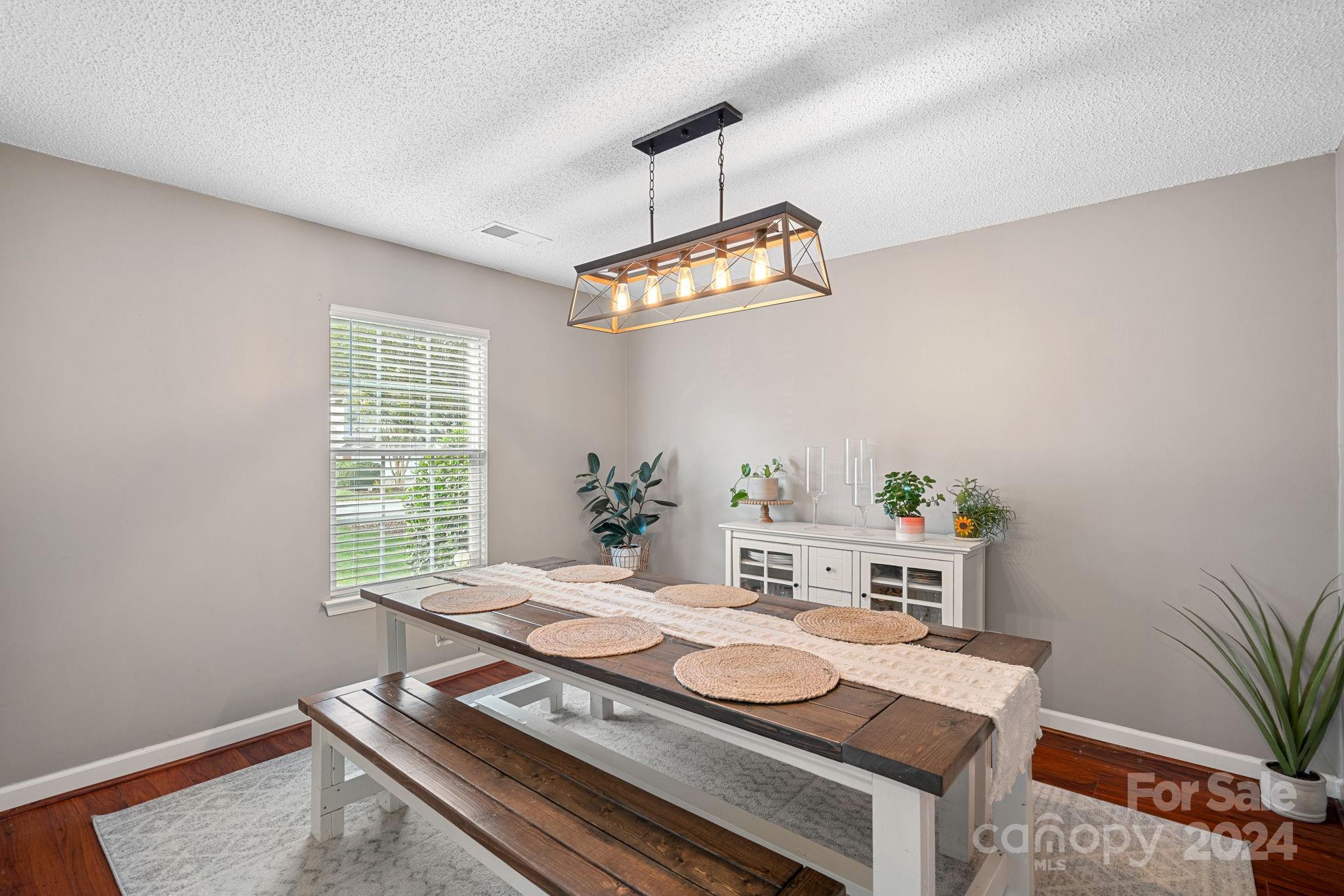 10534 Wilson Glen Drive