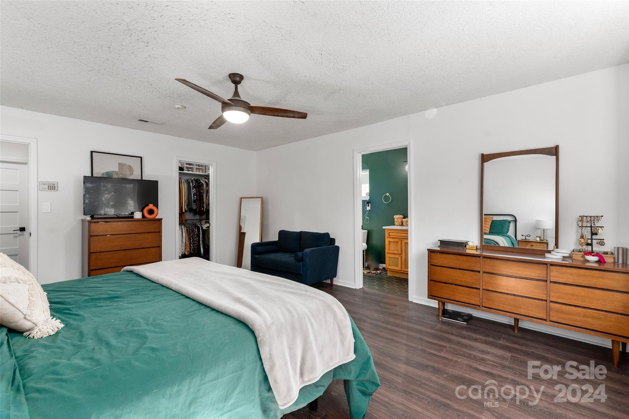 6600 Danbrooke Park Drive